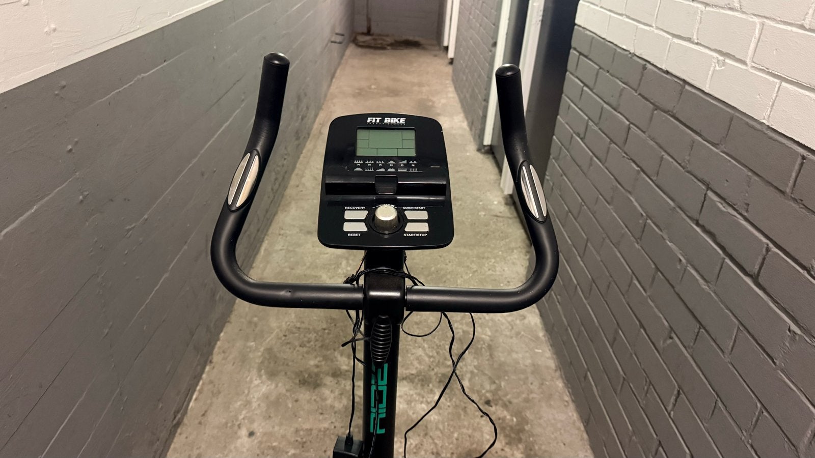 Foto 2 van Hometrainer Fit Bike Ride - Zo goed als nieuw