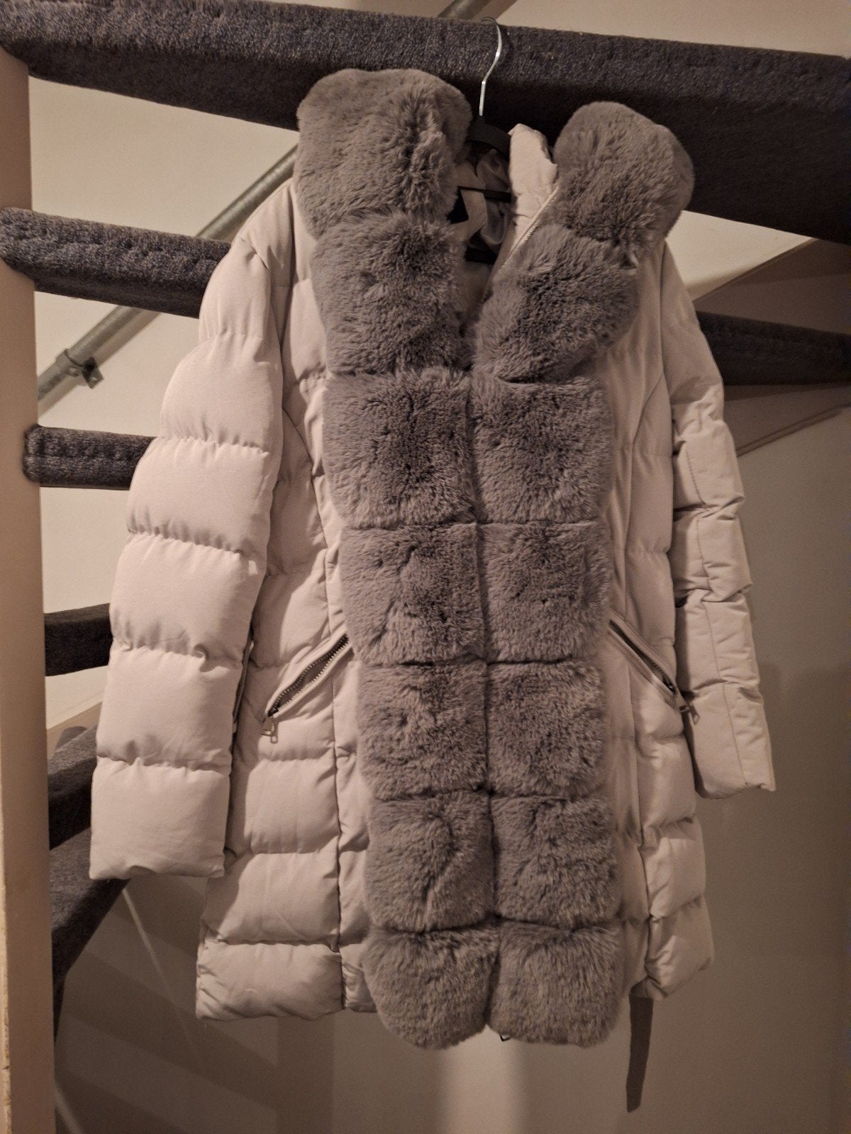 Nieuwe Copperose winterjas met bontkraag - Maat XL, Kleding | Dames, Jassen | Winter, Ophalen of Verzenden