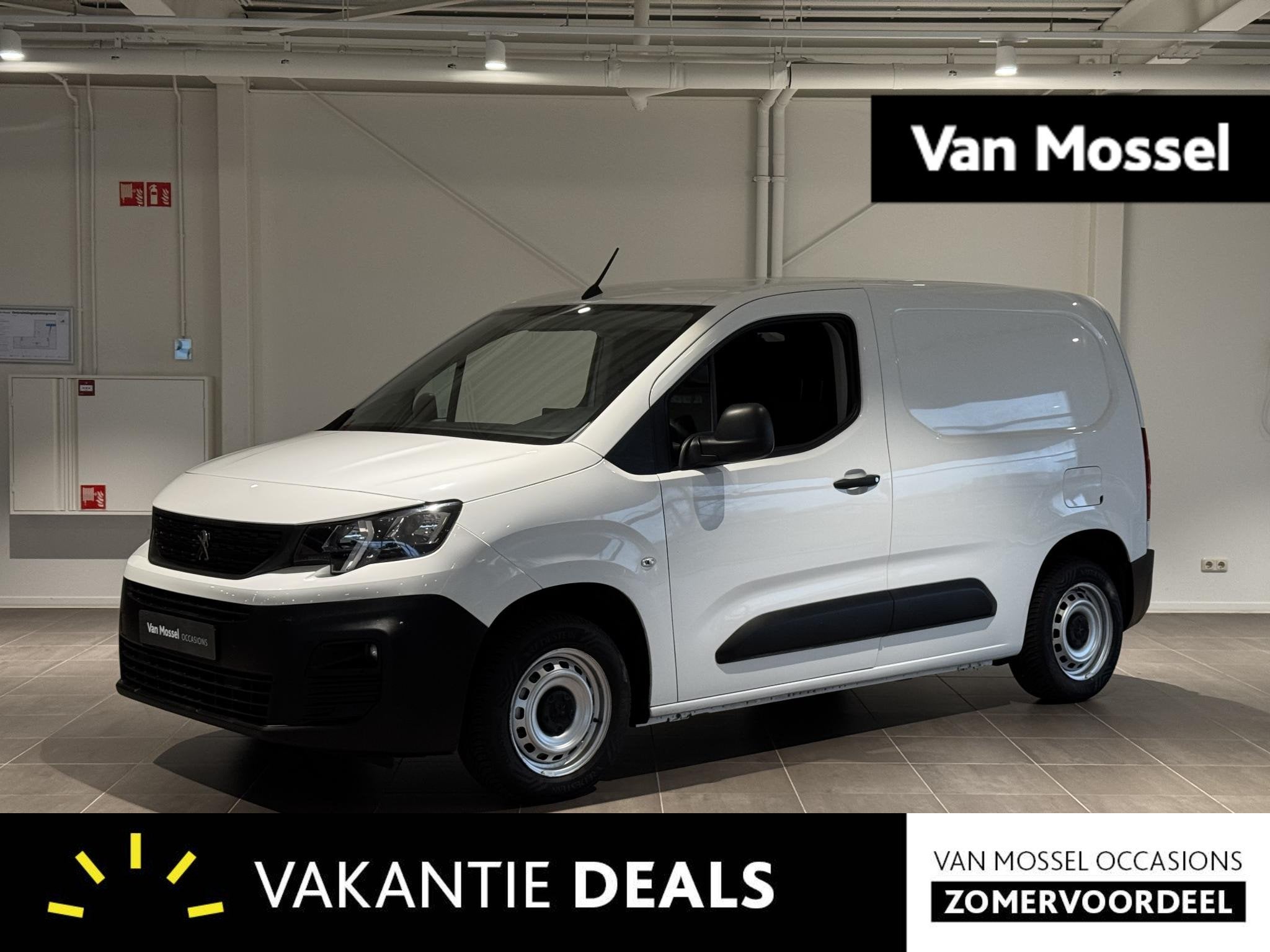 Peugeot Partner 1.5 BlueHDI Premium, 1350 kg, Stof, Gebruikt, Met garantie (alle)