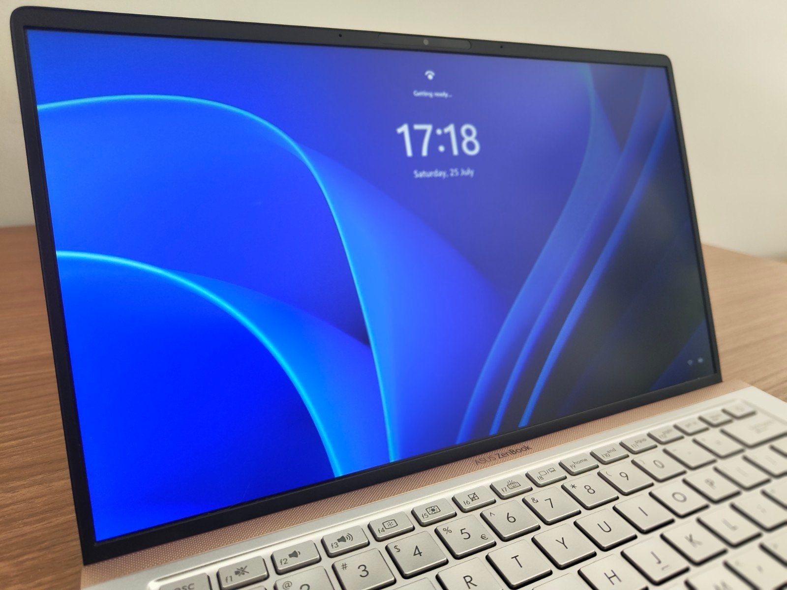 ASUS ZenBook UX333F Laptop - Nieuwe batterij, Computers en Software, Windows Laptops, 256 GB, Qwerty, 13 inch, Refurbished