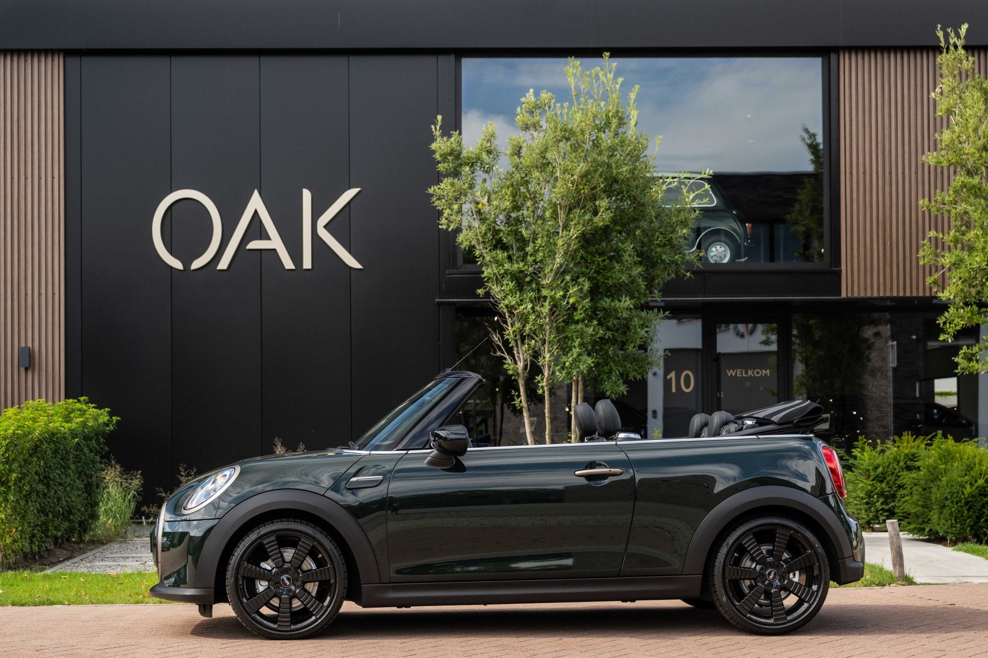MINI Cabrio 1.5 Cooper Aut. Resolute Edition | Navigatie | L