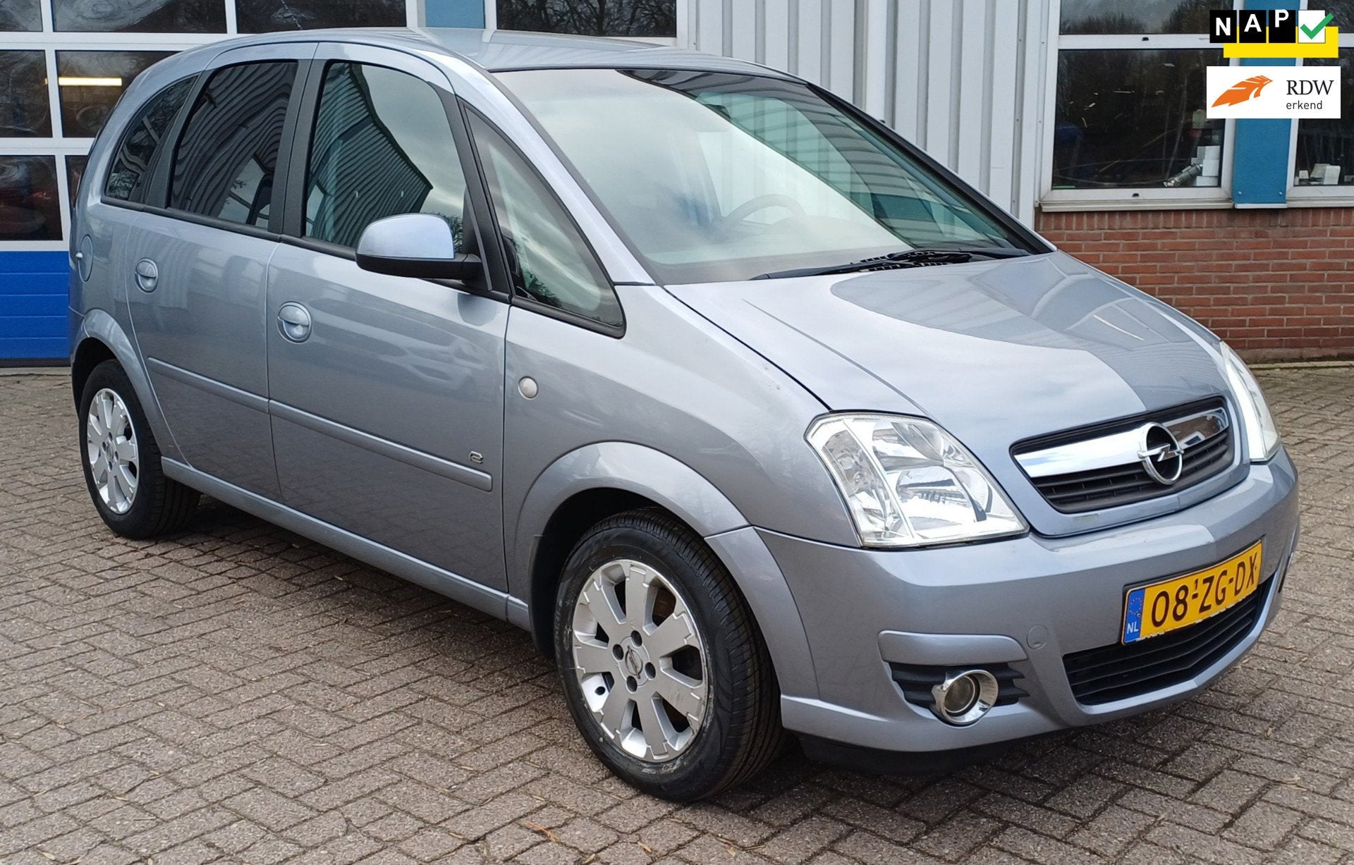 Opel Meriva 1.6-16V Temptation, Voorwielaandrijving, Gebruikt, 4 cilinders, Origineel Nederlands