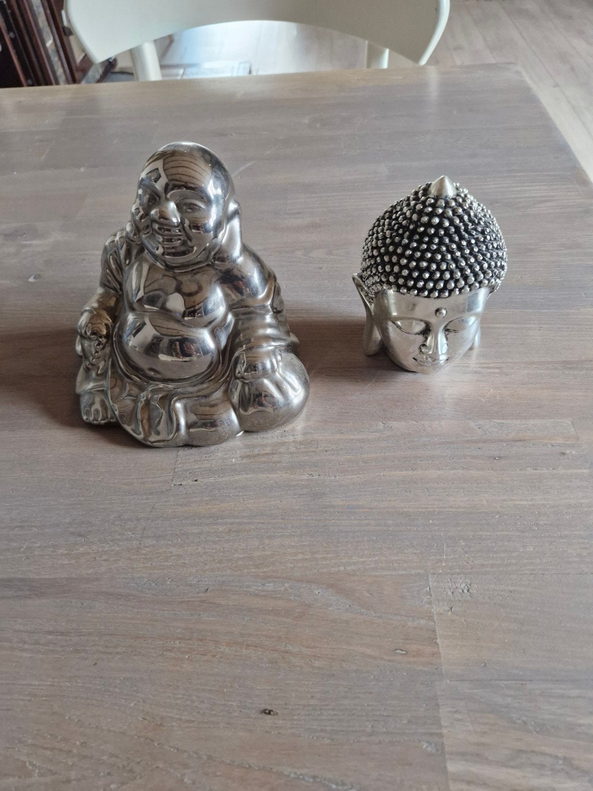 Zilverkleurige Boeddha Beelden Set - Lachende Boeddha &Hoofd, Huis en Inrichting, Woonaccessoires | Boeddhabeelden, Ophalen, Zo goed als nieuw