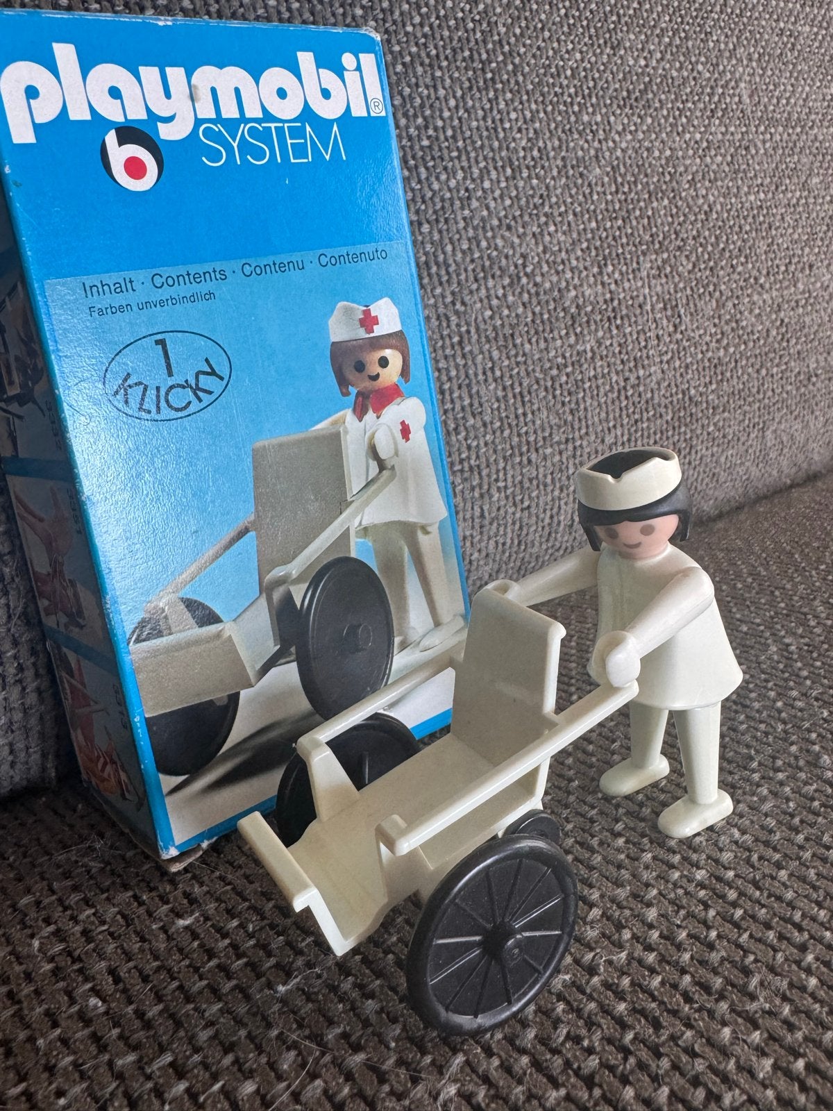 Playmobil 3362 Ziekenzuster met rolstoel (1976), Gebruikt, Complete set, Ophalen of Verzenden, Figuren