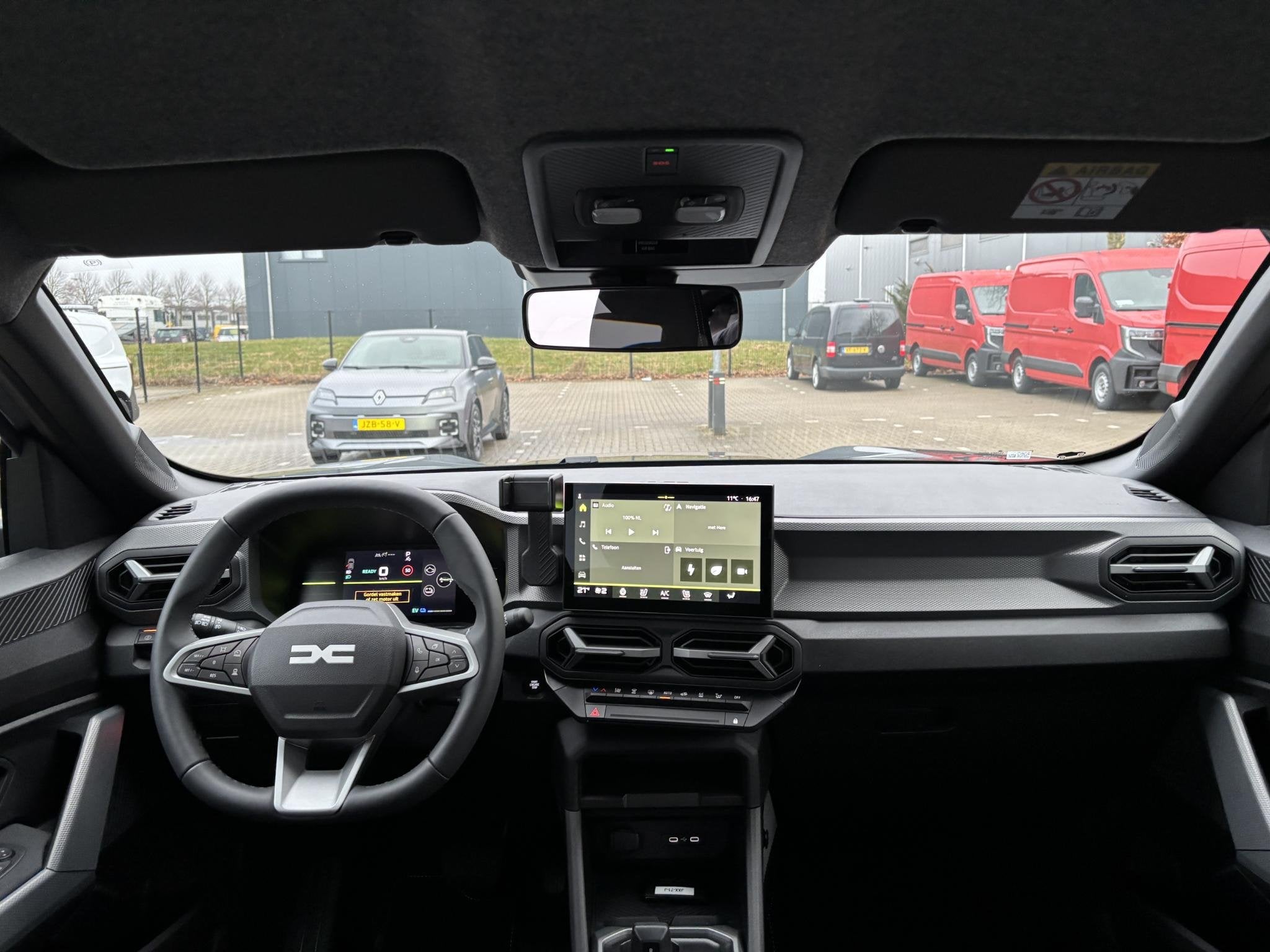 Dacia Duster 1.8 hybrid 155 limited edition | DEMO | Navigat, Auto's, Dacia, Stof, 1789 cc, Duster, Origineel Nederlands