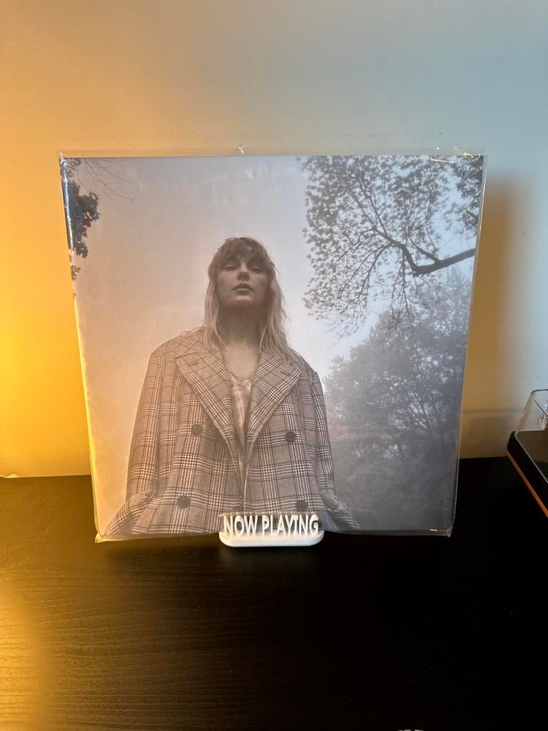 Taylor Swift - Folklore “Clandestine Meetings” roze vinyl, Cd's en Dvd's, Vinyl | Pop, Ophalen of Verzenden, Zo goed als nieuw