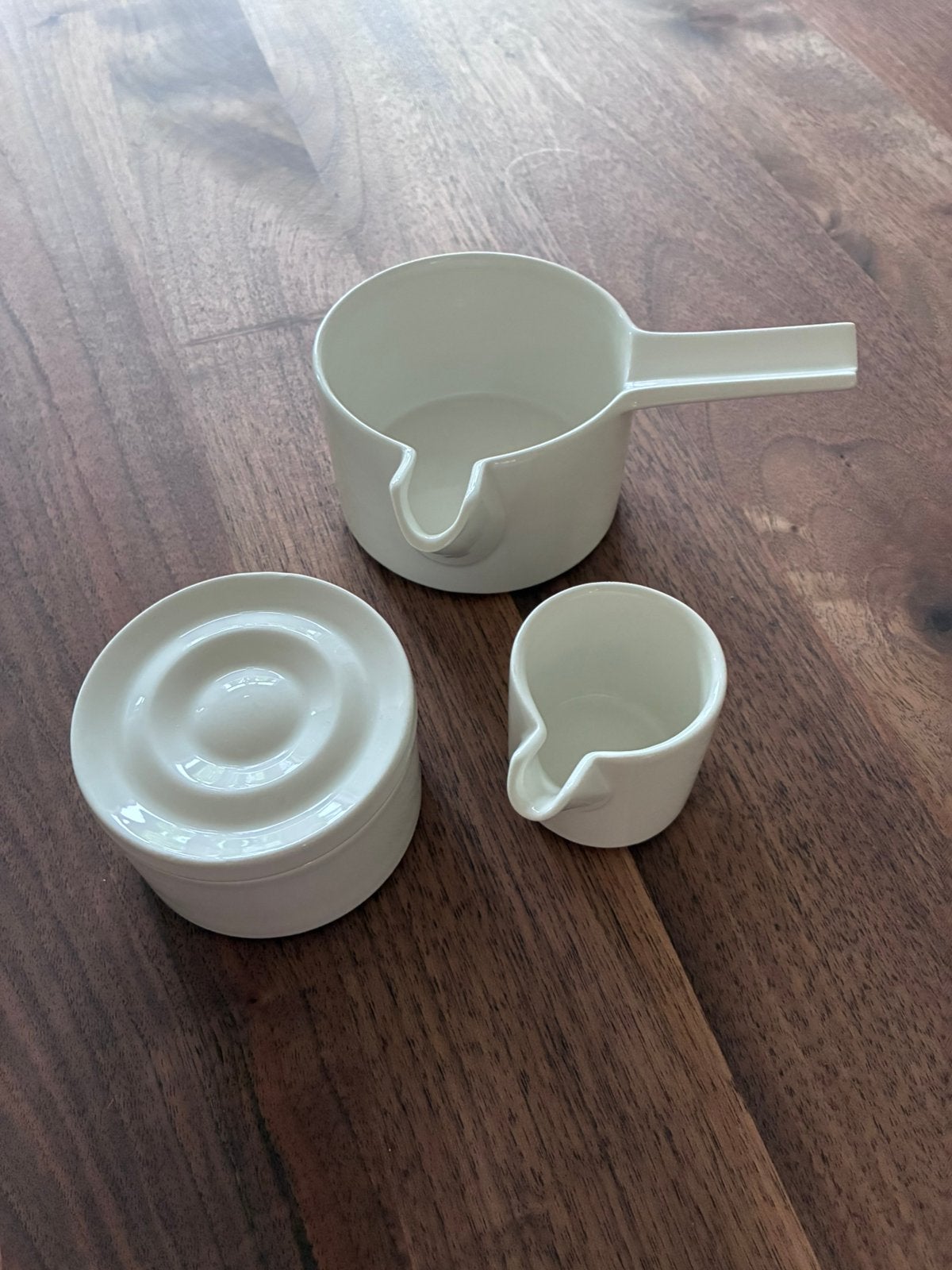 Arabia moreeni wit servies, Huis en Inrichting, Overige typen, Ophalen of Verzenden, Overige stijlen, Porselein