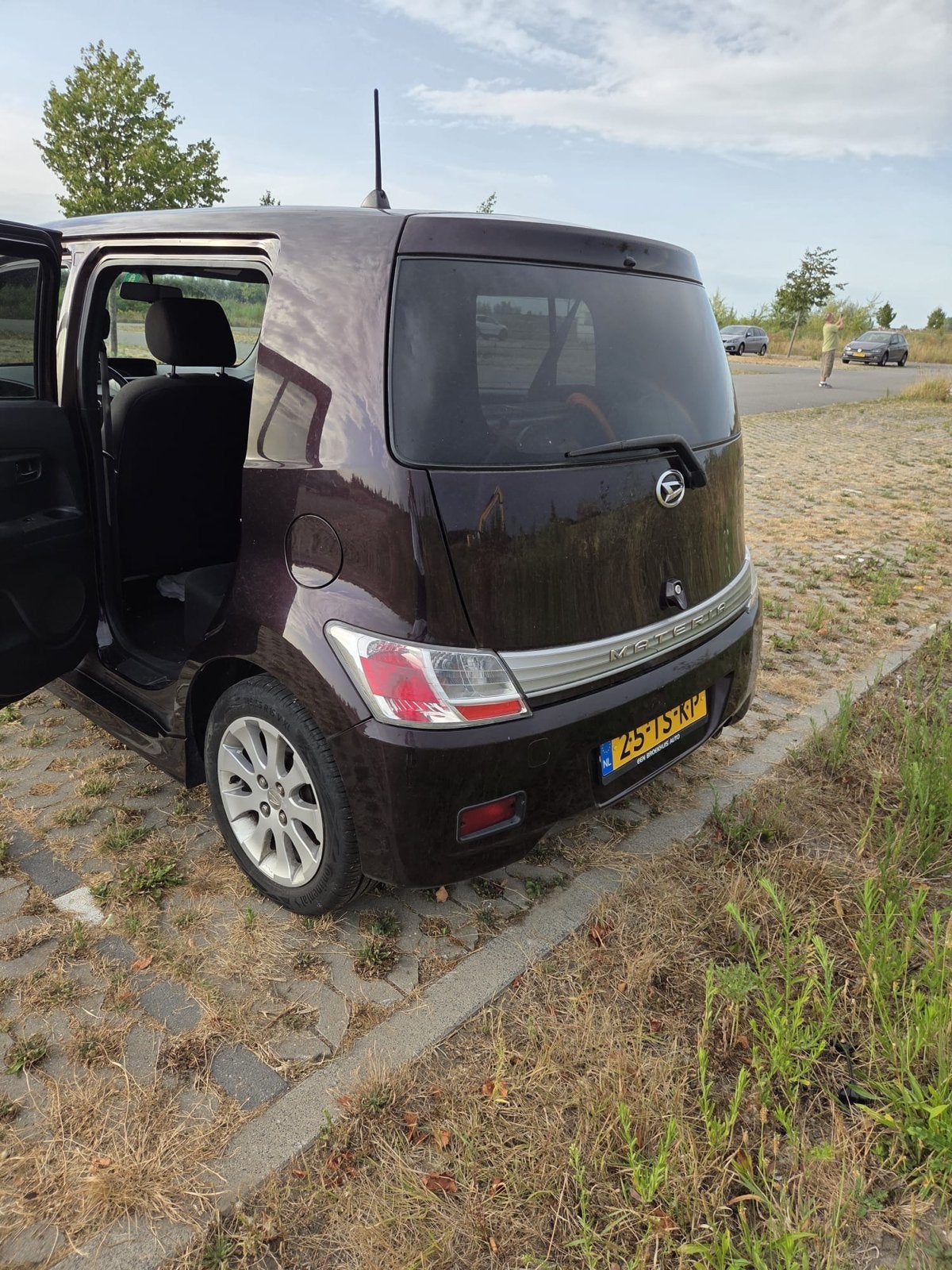 Daihatsu Materia 1.5 2007 Rood, Auto's, Daihatsu, Voorwielaandrijving, 40 €/maand, Handgeschakeld, 1000 kg