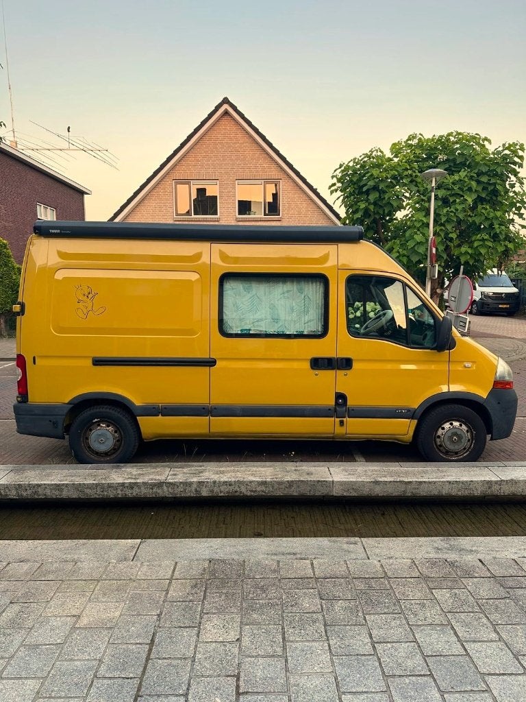 Renault Master Camper 2.5 dCi L2H2–Zelfbouw camper - Offgrid, Caravans en Kamperen, Campers, Overige merken, Koelkast, Tot en met 2