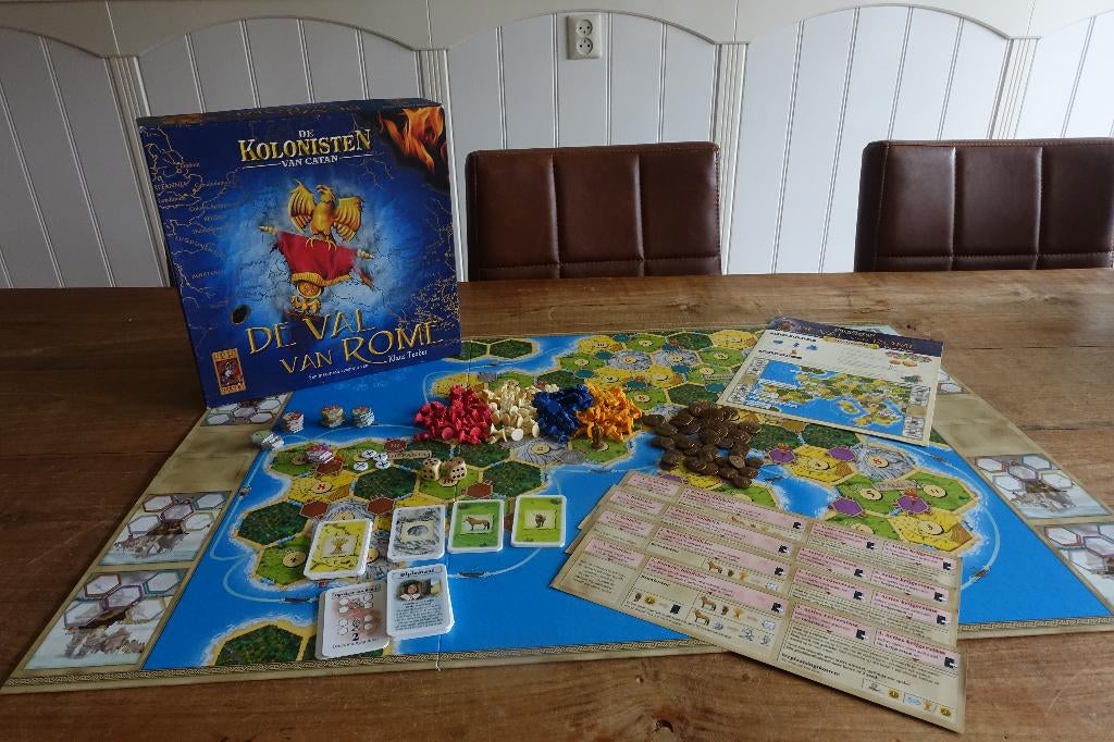 Spel De kolonisten van Catan. De val van Rome, Hobby en Vrije tijd, Gezelschapsspellen | Bordspellen, Ophalen of Verzenden, Zo goed als nieuw