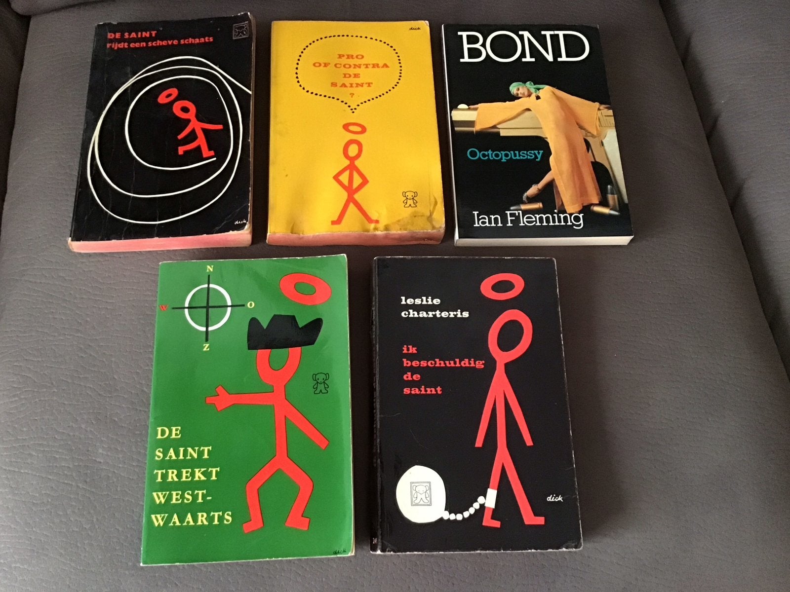 5 James Bond boeken uit de jaren '60 - Ian Fleming, Ophalen of Verzenden, Gelezen