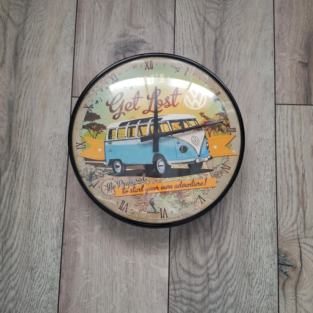 Klok "Get Lost" met VW busje, Ophalen of Verzenden, Zo goed als nieuw, Wandklok