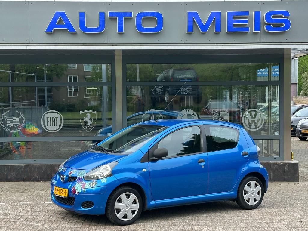 Toyota AYGO 1.0-12V Cool Airco NAP NL-Auto, Auto's, Voorwielaandrijving, Euro 5, Gebruikt, 68 pk