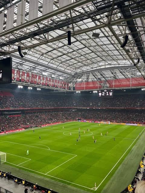 Ajax - Willem 2 | 2 kaarten naast elkaar | Vak 426, Twee personen
