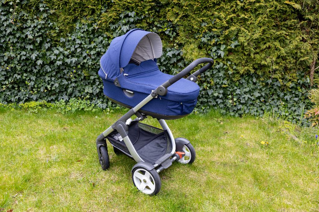 Stokke Trailz kinderwagen met veel accessoires, Kinderen en Baby's, Kinderwagens en Combinaties, Gebruikt, Verstelbare duwstang
