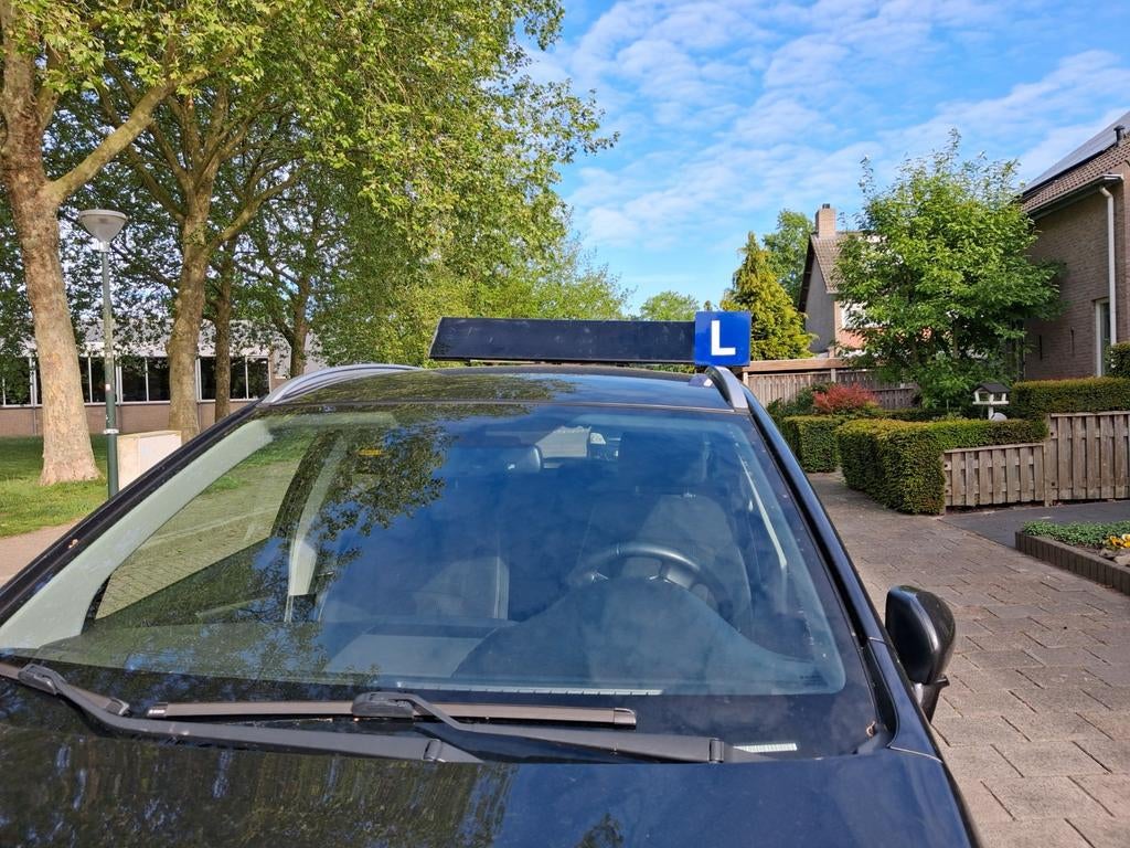 Magnetische dakplaat rijles auto, Ophalen, Gebruikt, Universele onderdelen