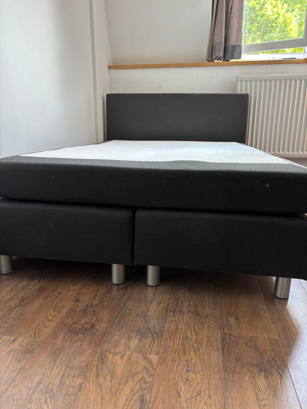 Gratis tweepersoonsbed 140x210 zwart grijs, Ophalen, Gebruikt, Tweepersoons, 160 cm