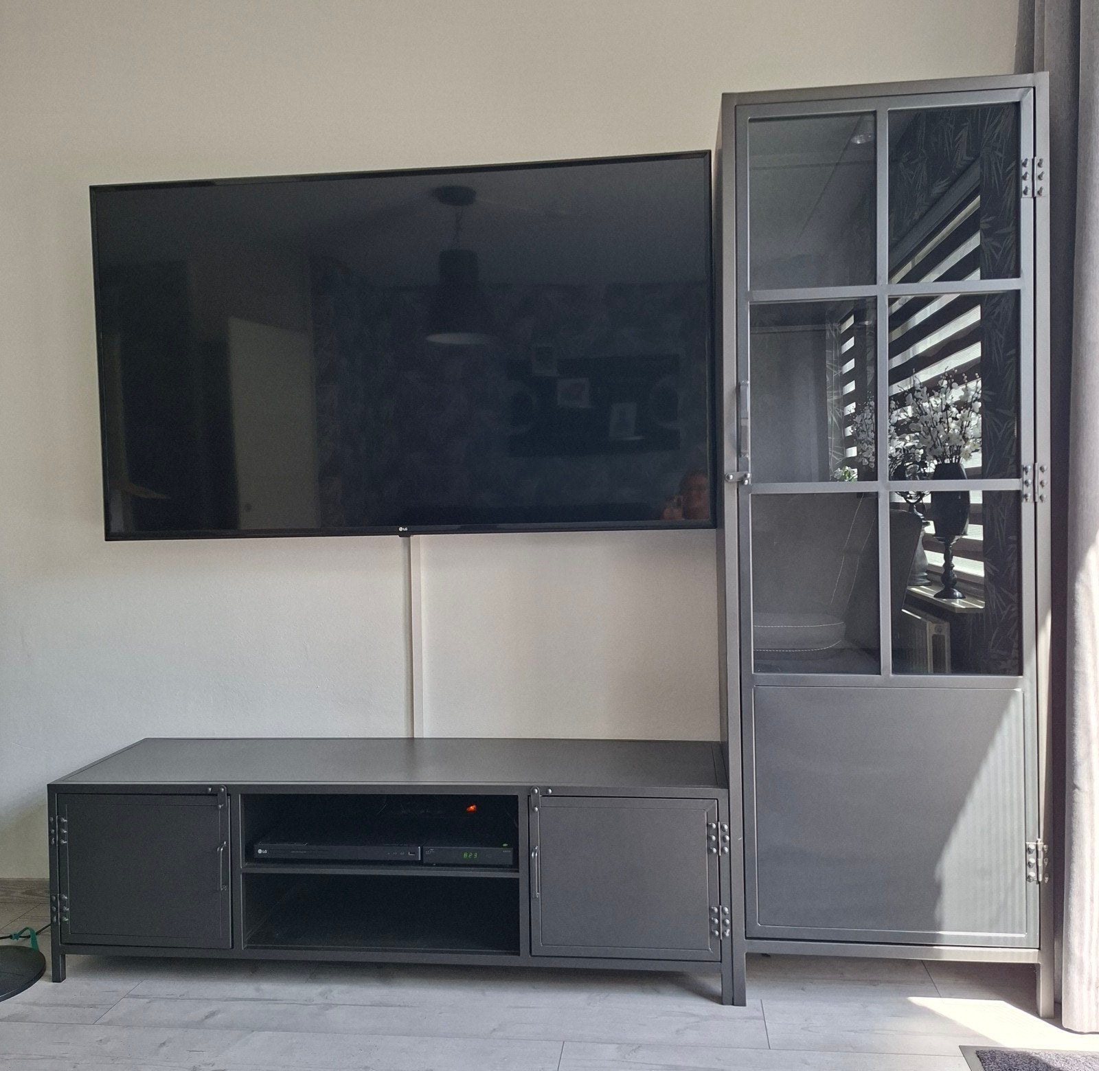 Tv meubel en vritrinekast, Ophalen, 25 tot 50 cm, Minder dan 100 cm