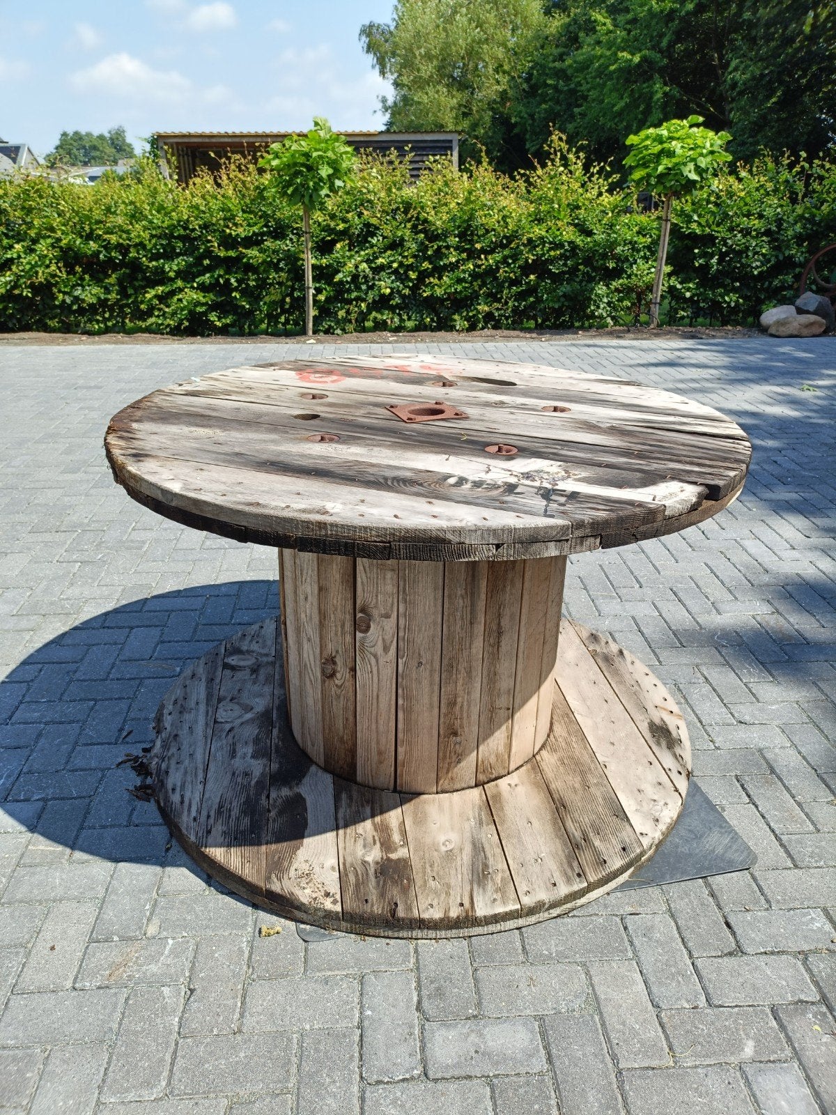 Grote houten kabelhaspel - robuuste tafel, Tuin en Terras, Tuintafels, Ophalen, Gebruikt, Rond, Hout