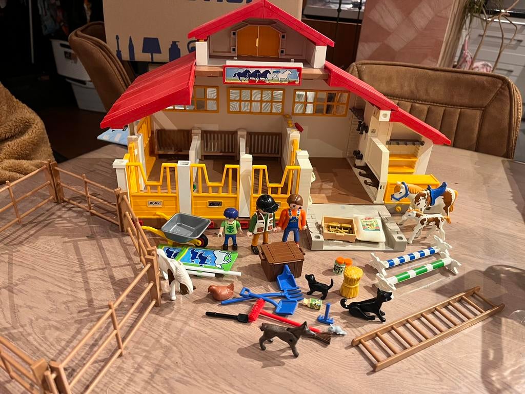 Playmobil manege 4190, Kinderen en Baby's, Speelgoed | Playmobil, Ophalen of Verzenden