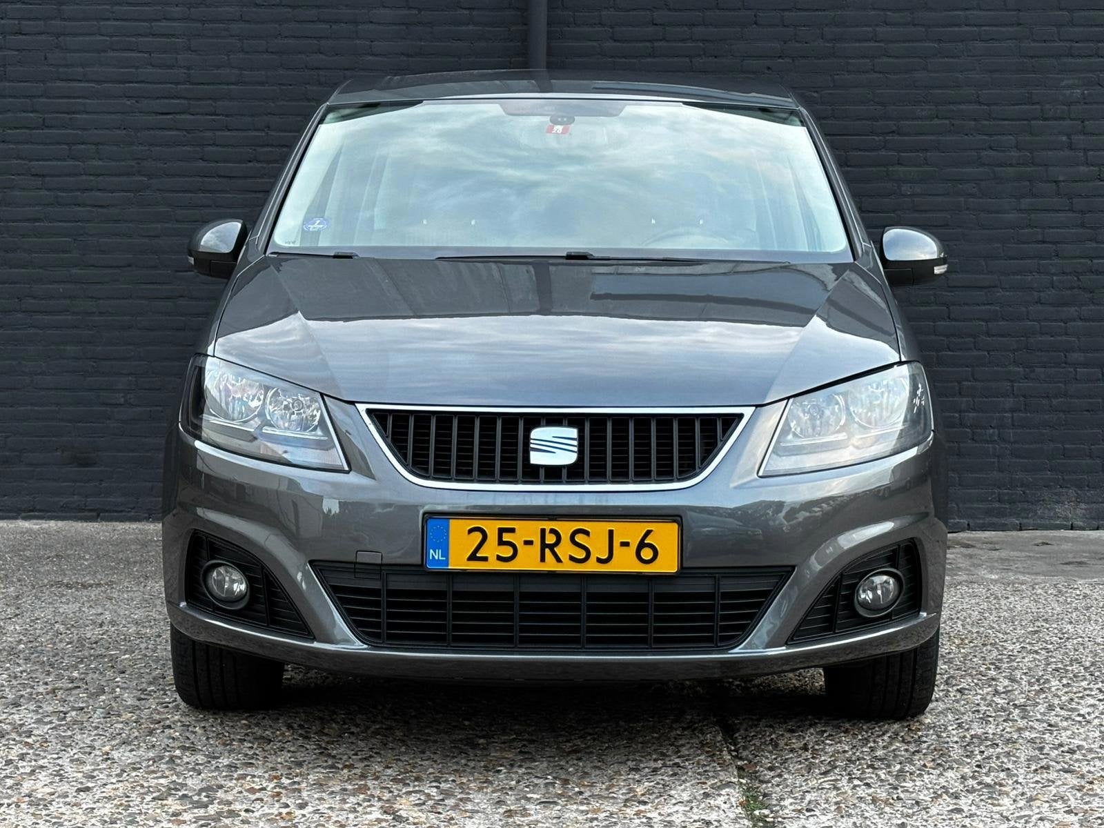 Foto 3 van Seat Alhambra 1.4 TSI Reference CAMERA|7PERSOONS|TREKHAAK|NA