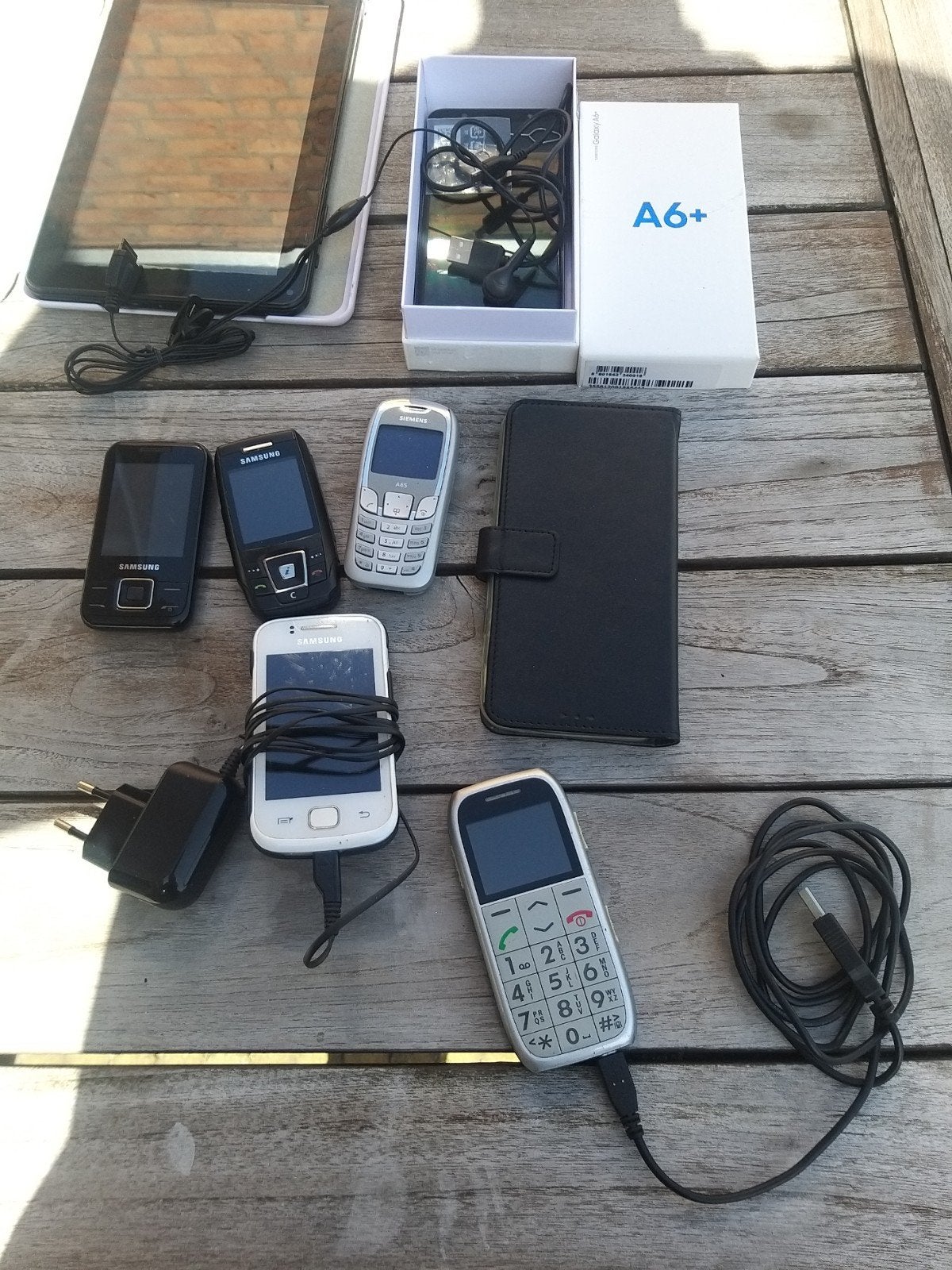 Diverse telefoons en tablet - Samsung, Siemens, A6+, Telecommunicatie, Mobiele telefoons | Overige merken, Gebruikt, Overige modellen