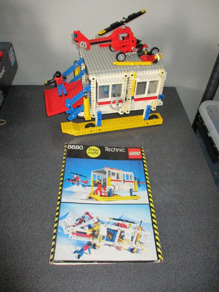 lego technic Set 8680 Arctische Reddingsbasis, Kinderen en Baby's, Speelgoed | Duplo en Lego, Ophalen of Verzenden, Gebruikt, Complete set