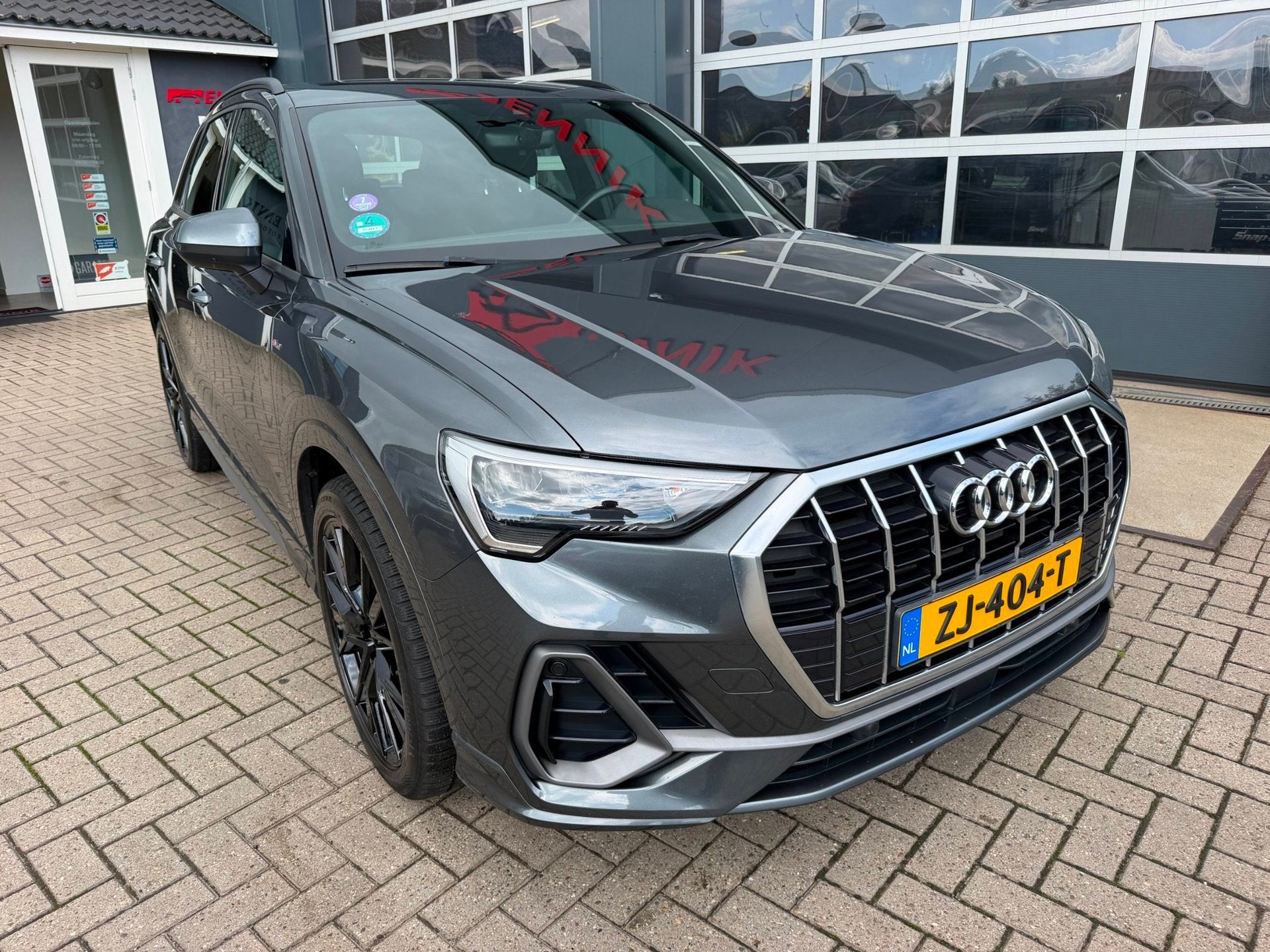 Audi Q3 35 TFSI S Line / Virtual / ACC / Led Matrix / Trekha, Auto's, Dealer onderhouden, 4 cilinders, 150 pk, Origineel Nederlands