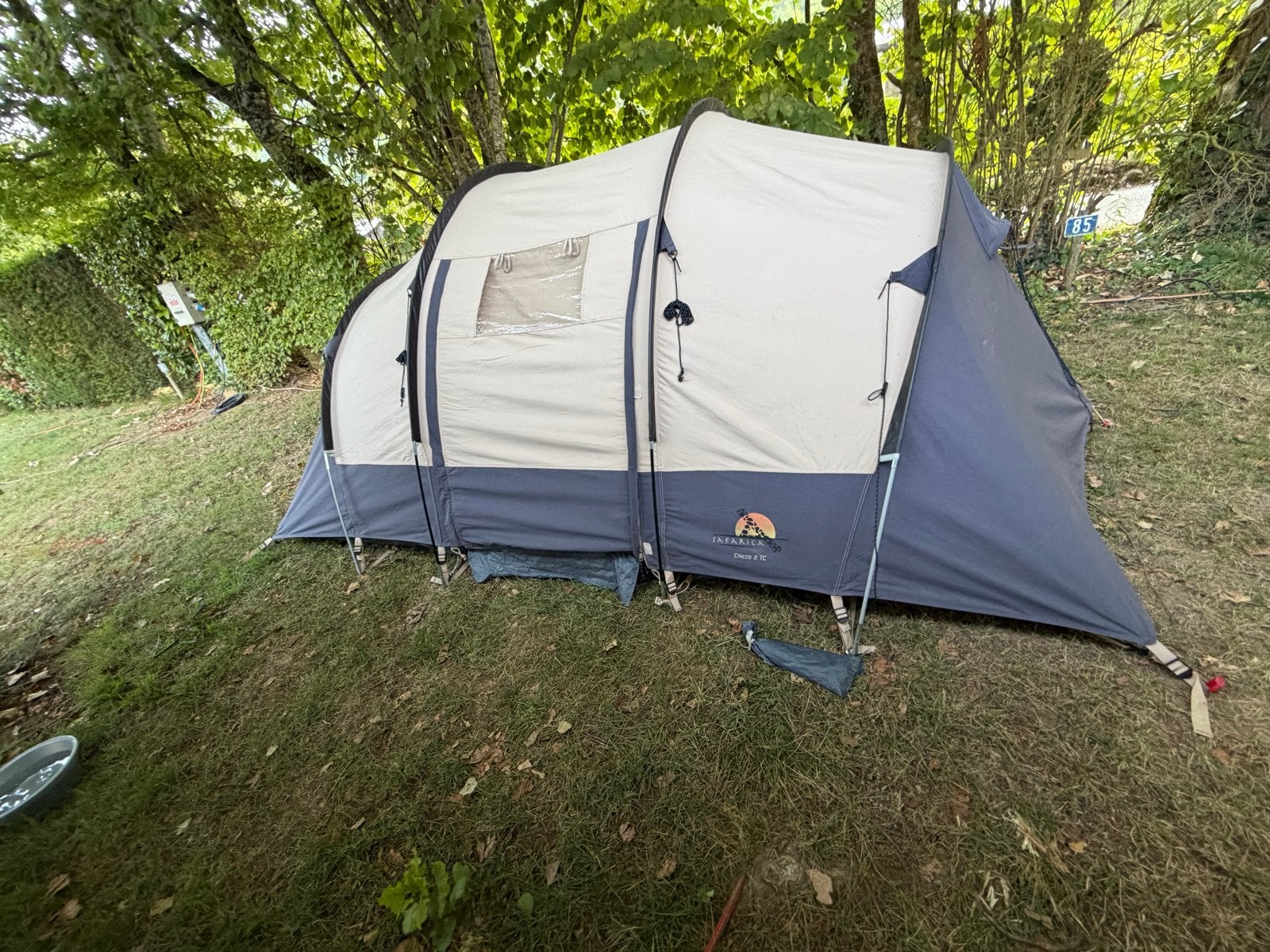 Gezocht Complete vakantie uitrusting tent en aanhanger, Ophalen of Verzenden, Zo goed als nieuw, Tot en met 6