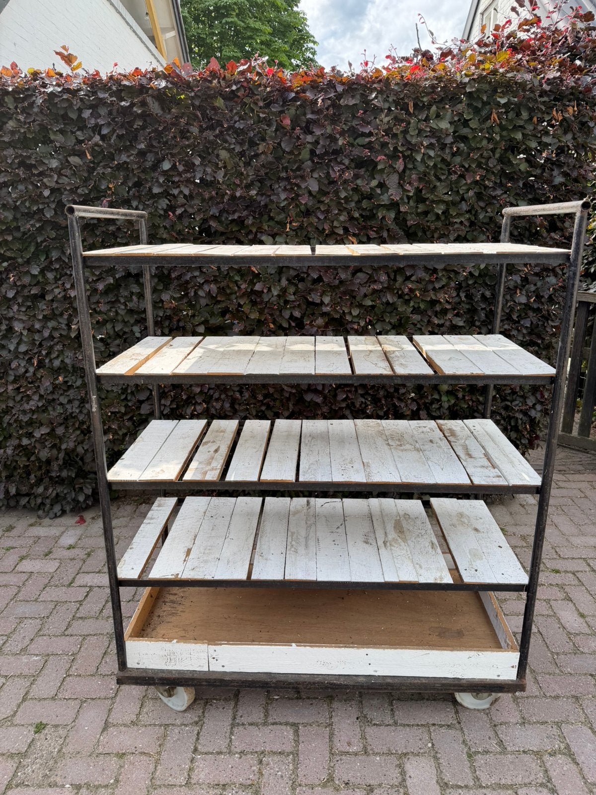 Antieke bakkerskar, Ophalen, Gebruikt
