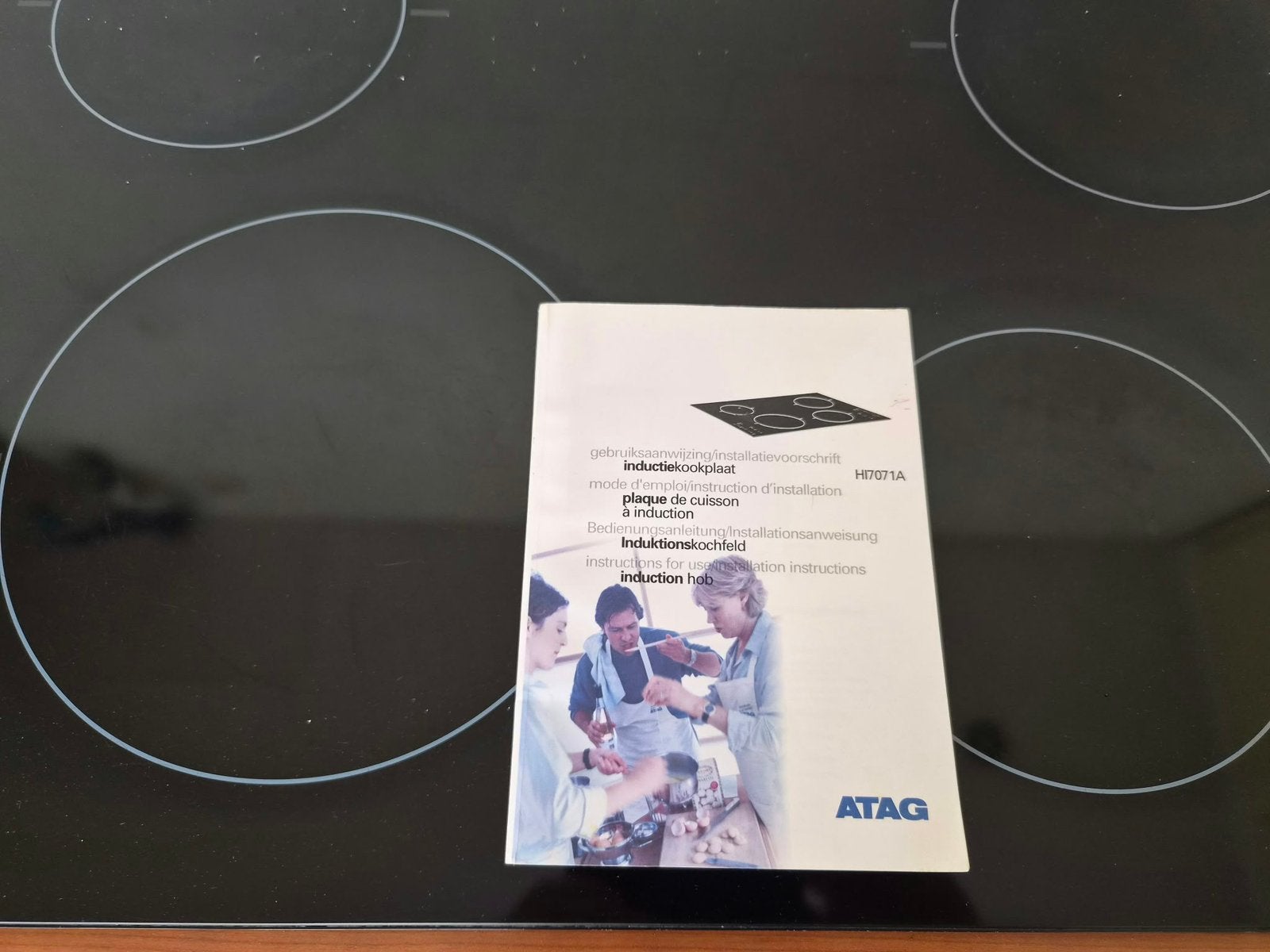 Atag inductiekookplaat te koop, Witgoed en Apparatuur, Kookplaten, Zo goed als nieuw, Inbouw, Inductie, 4 kookzones
