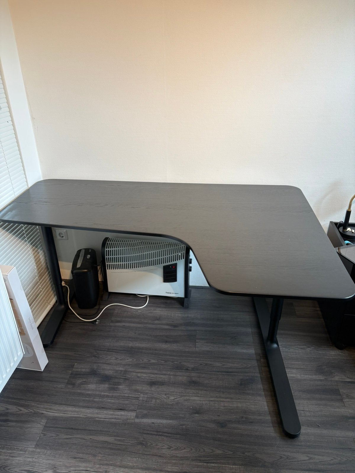 Hoekbureau ikea, Ophalen, Zo goed als nieuw