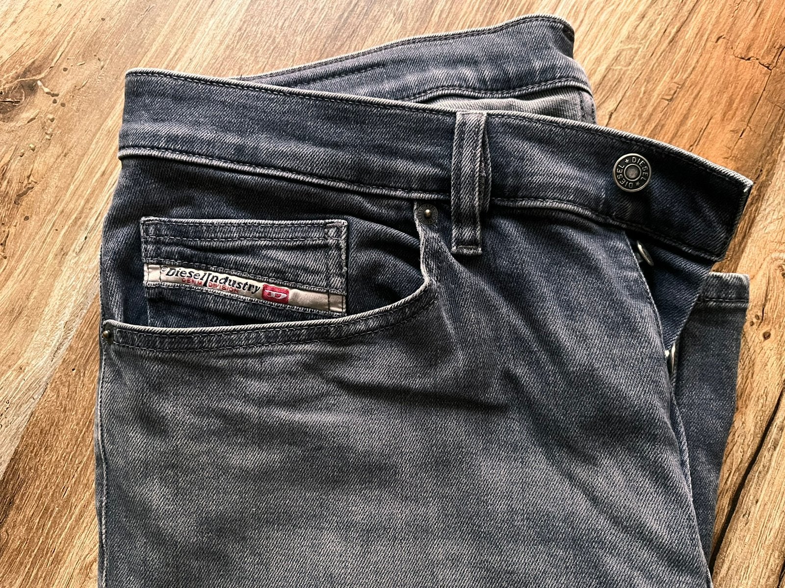 Diesel D-Mihtry jeans, maat W32 L34. Model Straight legs, Ophalen of Verzenden, Zo goed als nieuw, Grijs, W32 (confectie 46) of kleiner