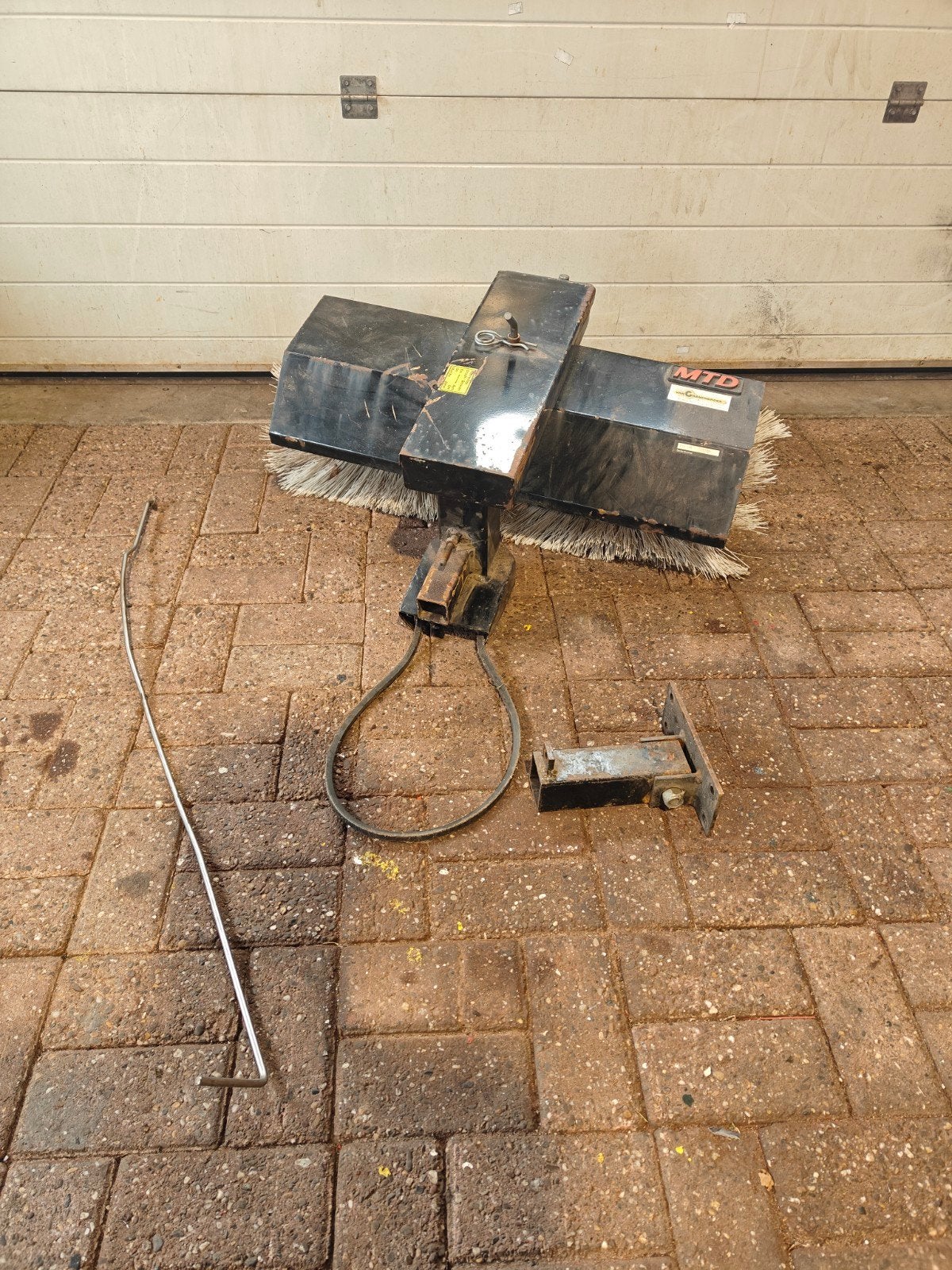 MTD veegmachine, Ophalen, Gebruikt, Mtd