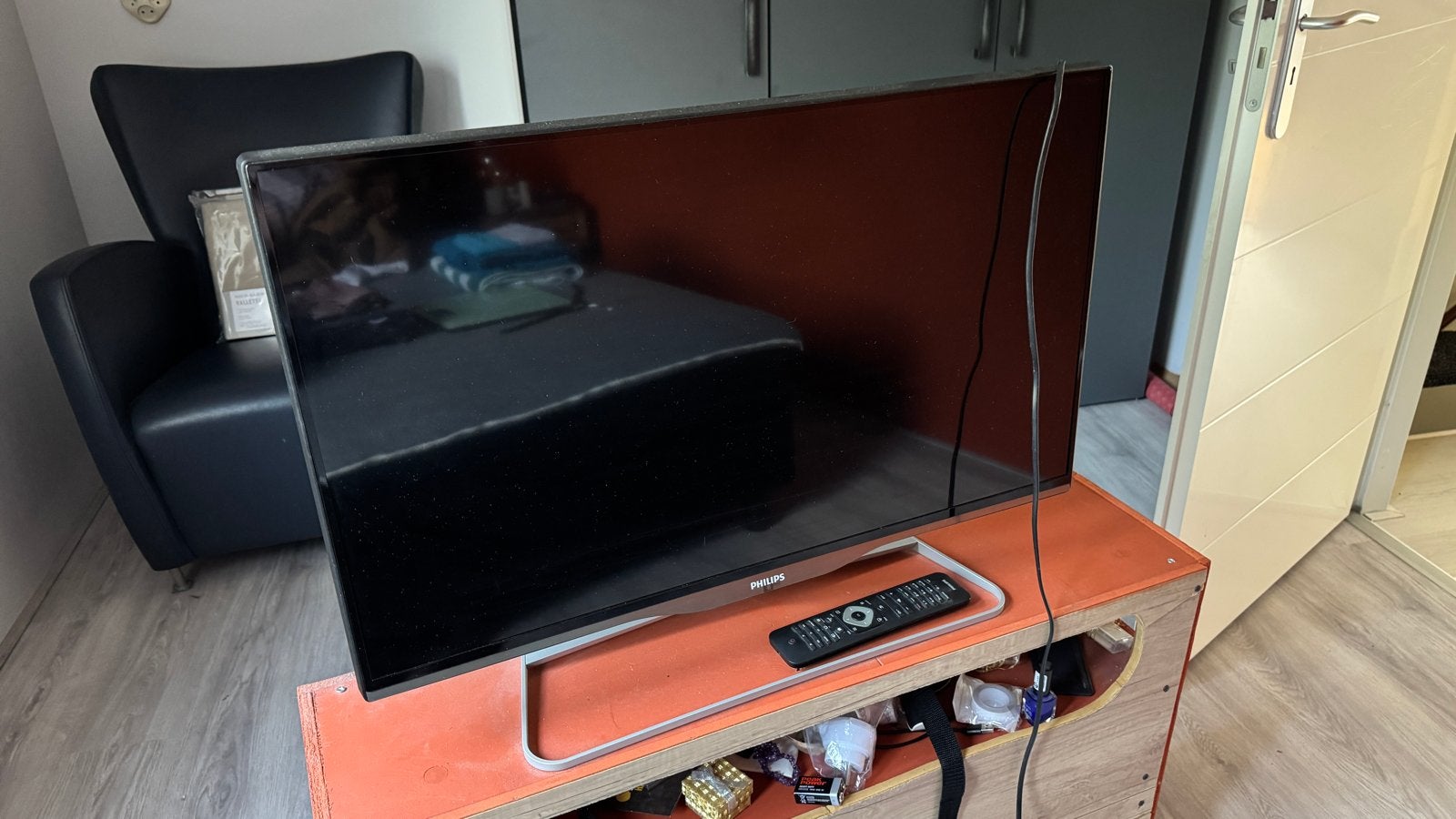 Philips 32 inch Smart TV met Ambilight, Ophalen, Philips, Gebruikt, HD Ready (720p)