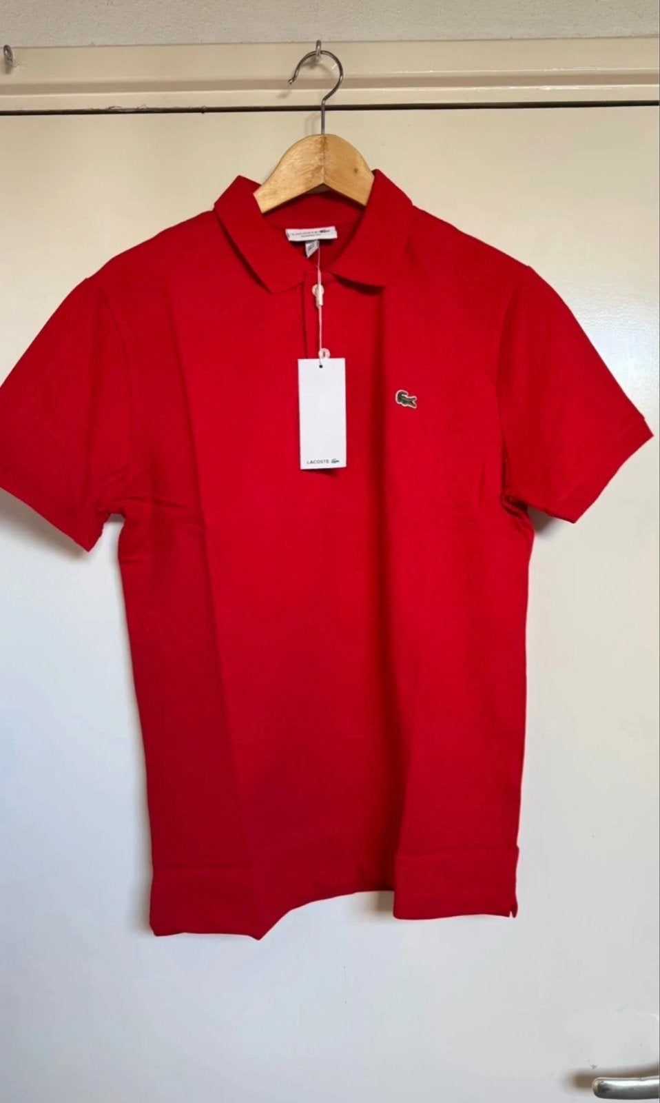 Nieuwe Lacoste polo rood - Maat M, Ophalen of Verzenden, Nieuw, Maat 48/50 (M), Rood