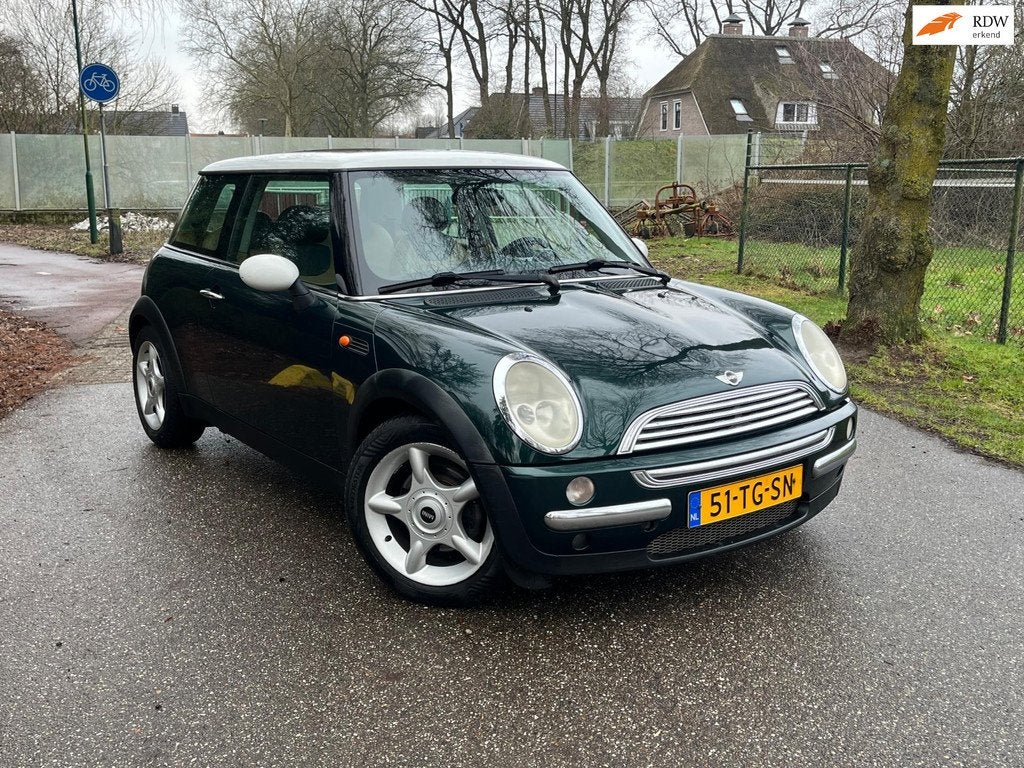Mini Mini 1.6 Cooper Chili| NIEUWE KOPPELING|LEDER|PANO|BRIT, 15 km/l, Gebruikt, Beige, 4 cilinders