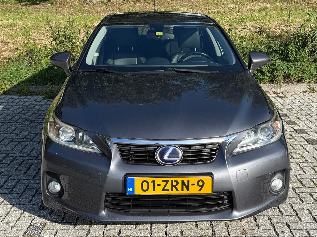 Lexus CT200h | Leer | Navi | 17" LM | Zeer goed onderhouden, Auto's, Euro 5, 4 cilinders, Grijs, CT-H