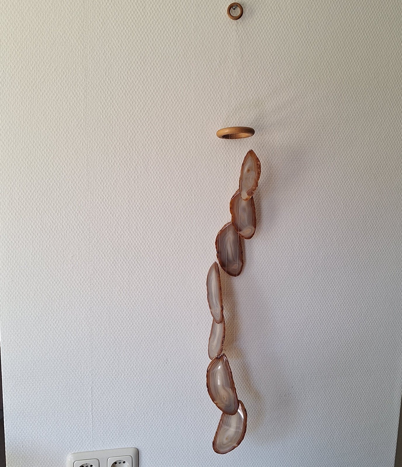 Handgemaakte wind hanger wind gong van agaatschijven 95 cm., Ophalen of Verzenden, Zo goed als nieuw, Wandhanger