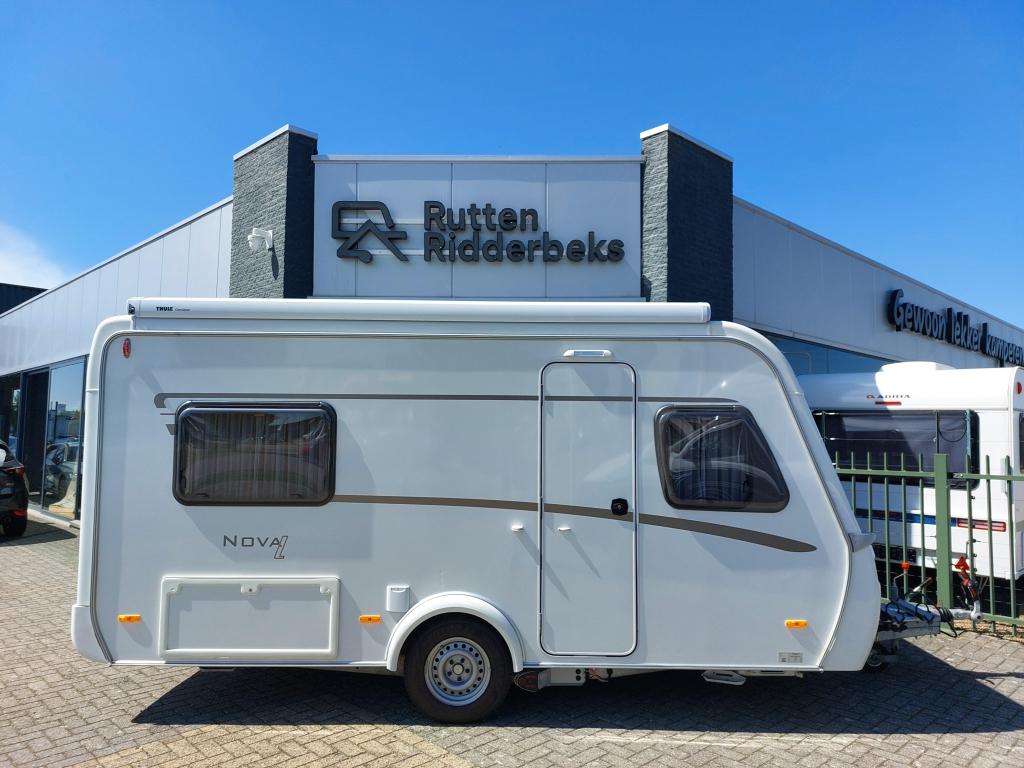 Eriba Nova Light 465, Caravans en Kamperen, Standaardzit, Schokbreker, Bedrijf, Tot en met 3