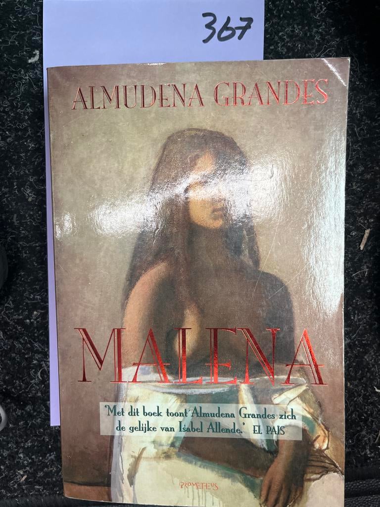 Malena - Almudena Grandes (Nederlandstalig), Boeken, Romans, Zo goed als nieuw, Europa overig, Ophalen of Verzenden