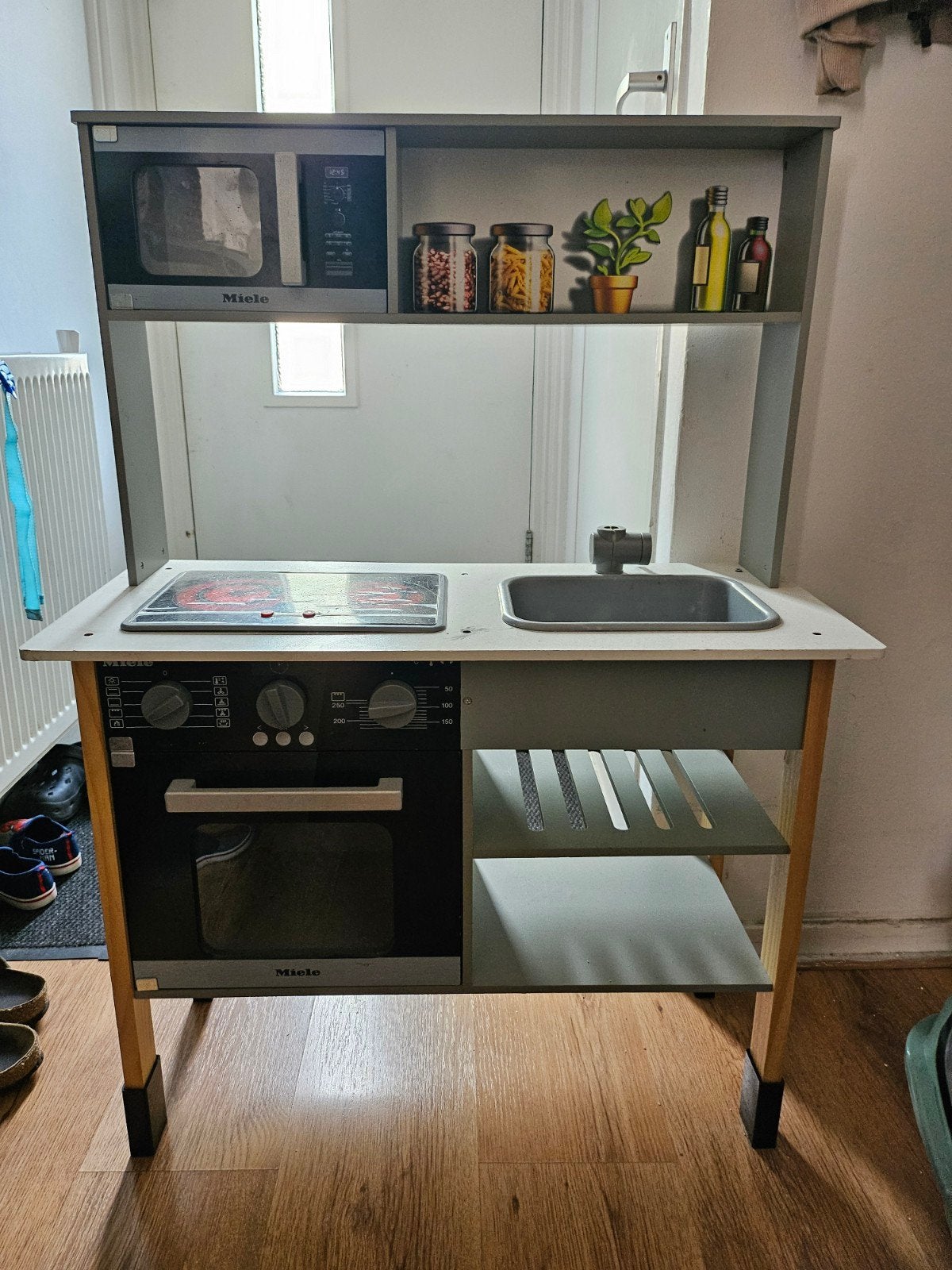 Miele speelkeuken met keukengerei, Ophalen, Gebruikt, Overige typen