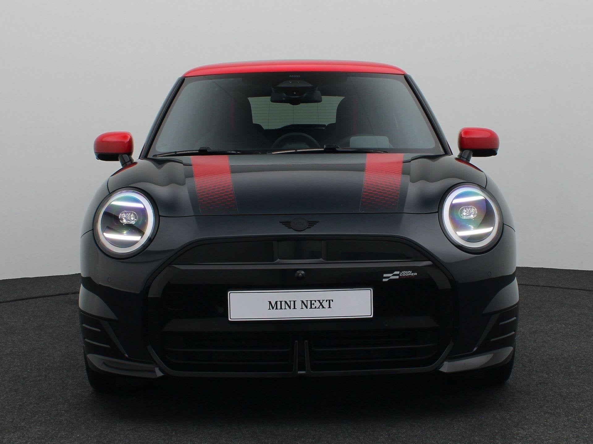 MINI 3 deurs Cooper SE John Cooper Works + Pakket XL + Stuur, Auto's, Stuurwielverwarming, Gebruikt, Zwart, Met garantie (alle)