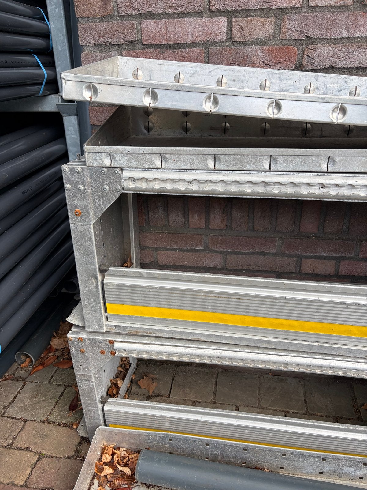 Aluca wielkast kast, Ophalen, Gebruikt