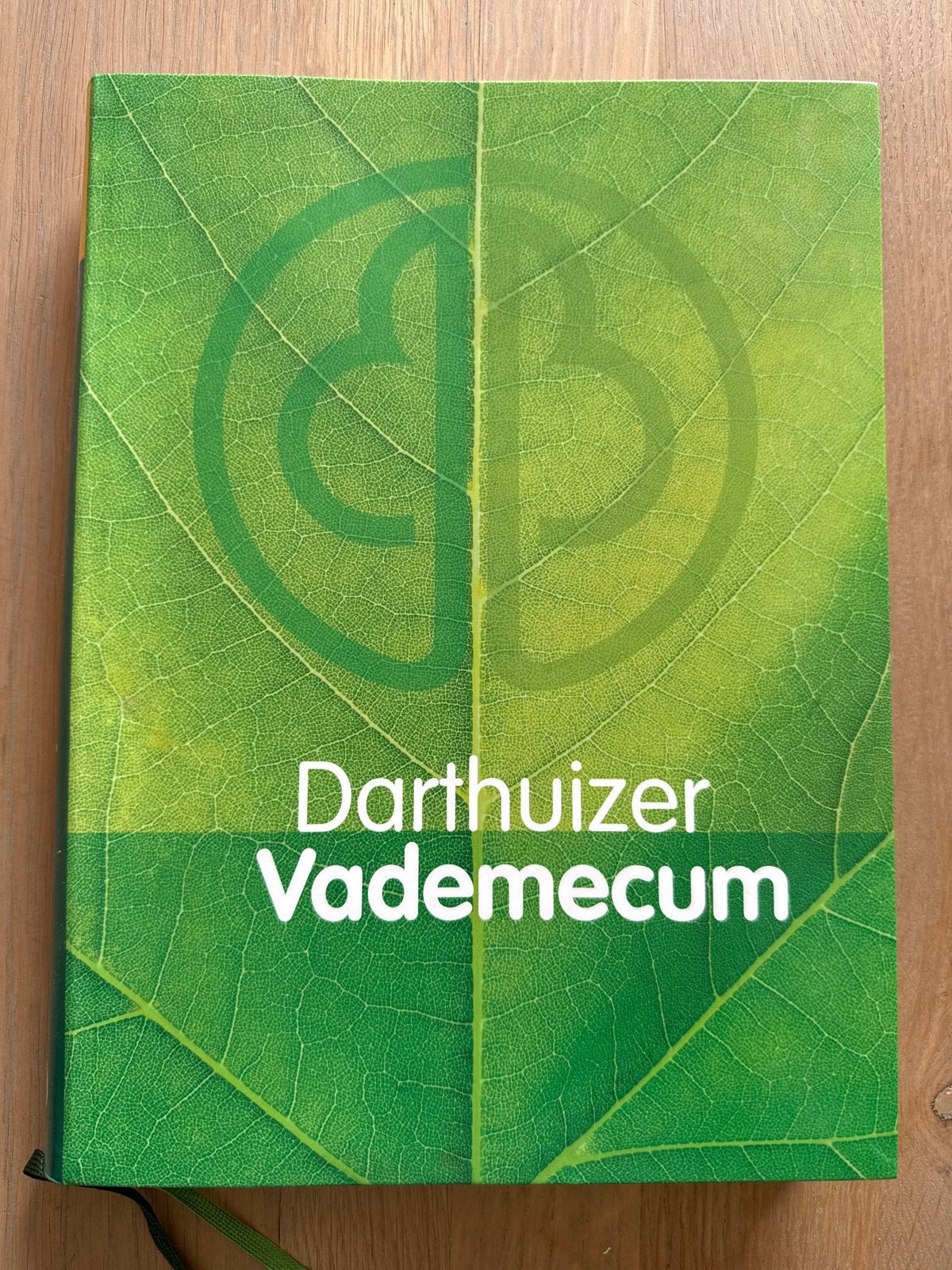 Darthuizer Vademecum - Boomkwekerijen B.V., Ophalen of Verzenden, Zo goed als nieuw, Tuinieren en Tuinplanten