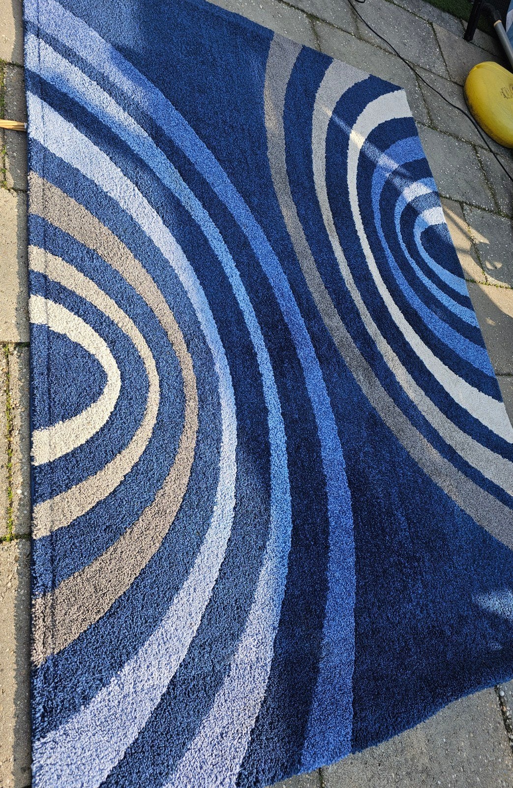 Mooi blauw kleed leenbakker 160x230cm. Tapijt Vloerkleed

16, Ophalen