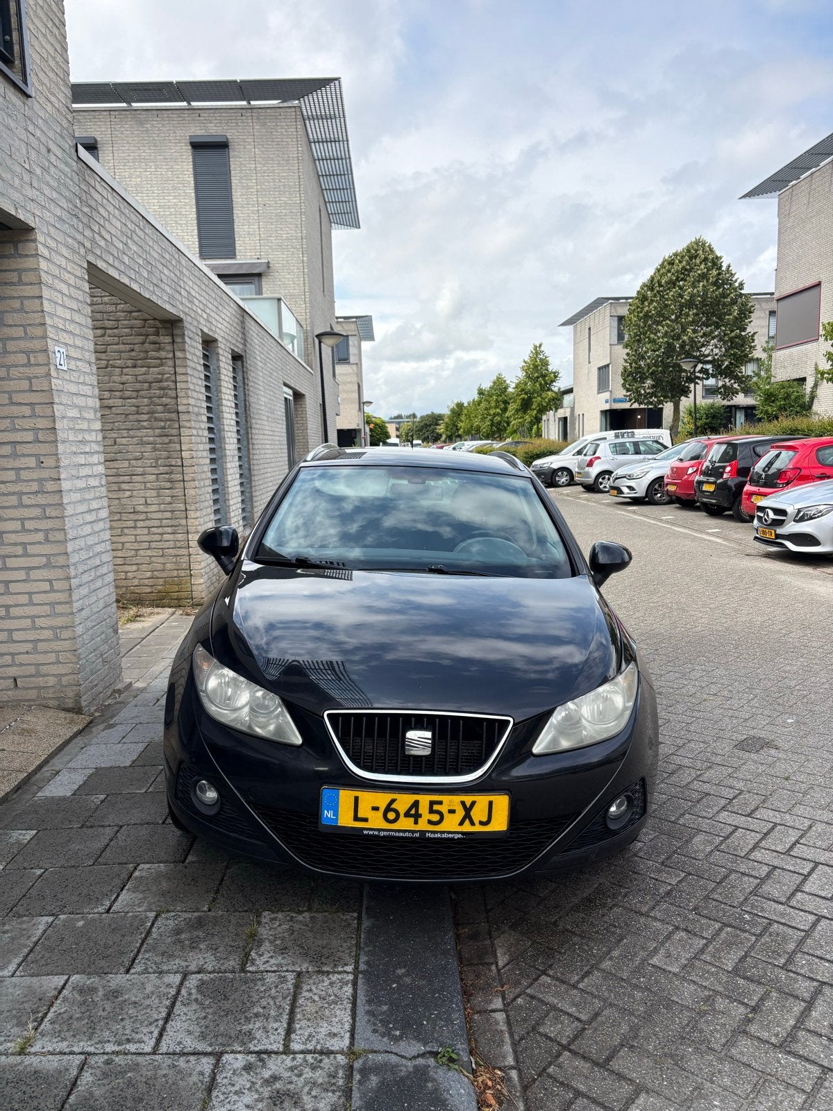 Seat Ibiza SC 1.4 met LPG G3 – probleem met het koelsysteem., 40 €/maand, Zwart, Stationwagon, Particulier