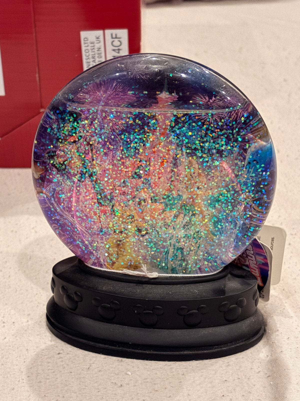 Disney Dreams! Disneyland Parijs Sneeuwbol met Glitter, Ophalen of Verzenden, Overige figuren, Gebruikt, Beeldje of Figuurtje