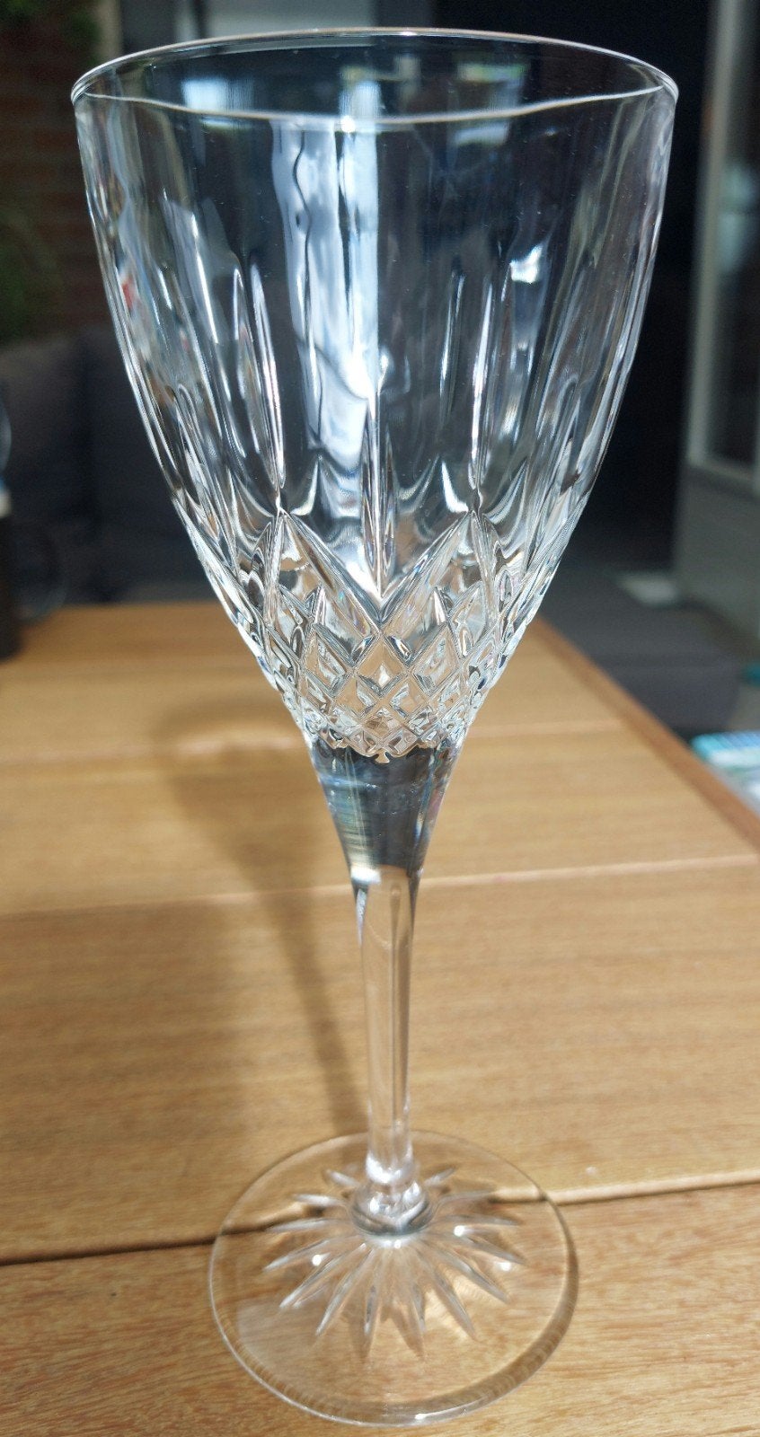 Elegant geslepen kristallen wijnglas, Ophalen of Verzenden