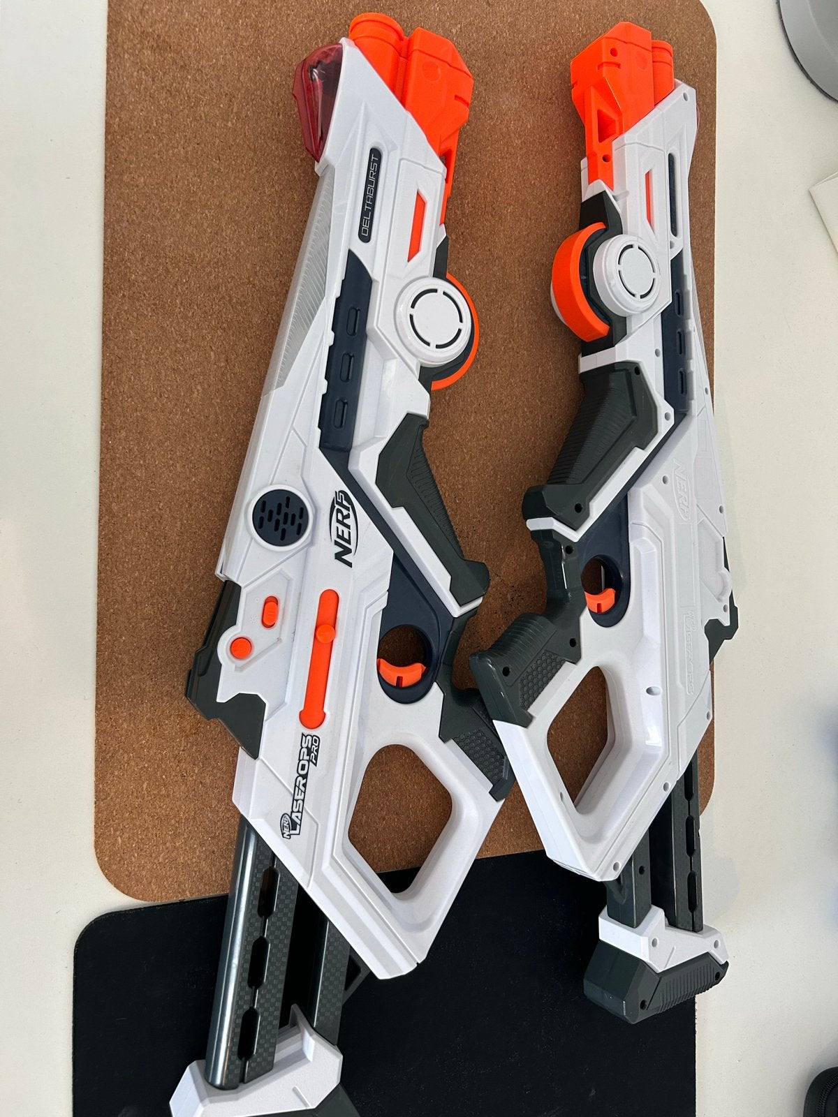 Nerf Laser Ops Pro DeltaBurst Laserpistolen (2 stuks), Ophalen of Verzenden, Zo goed als nieuw
